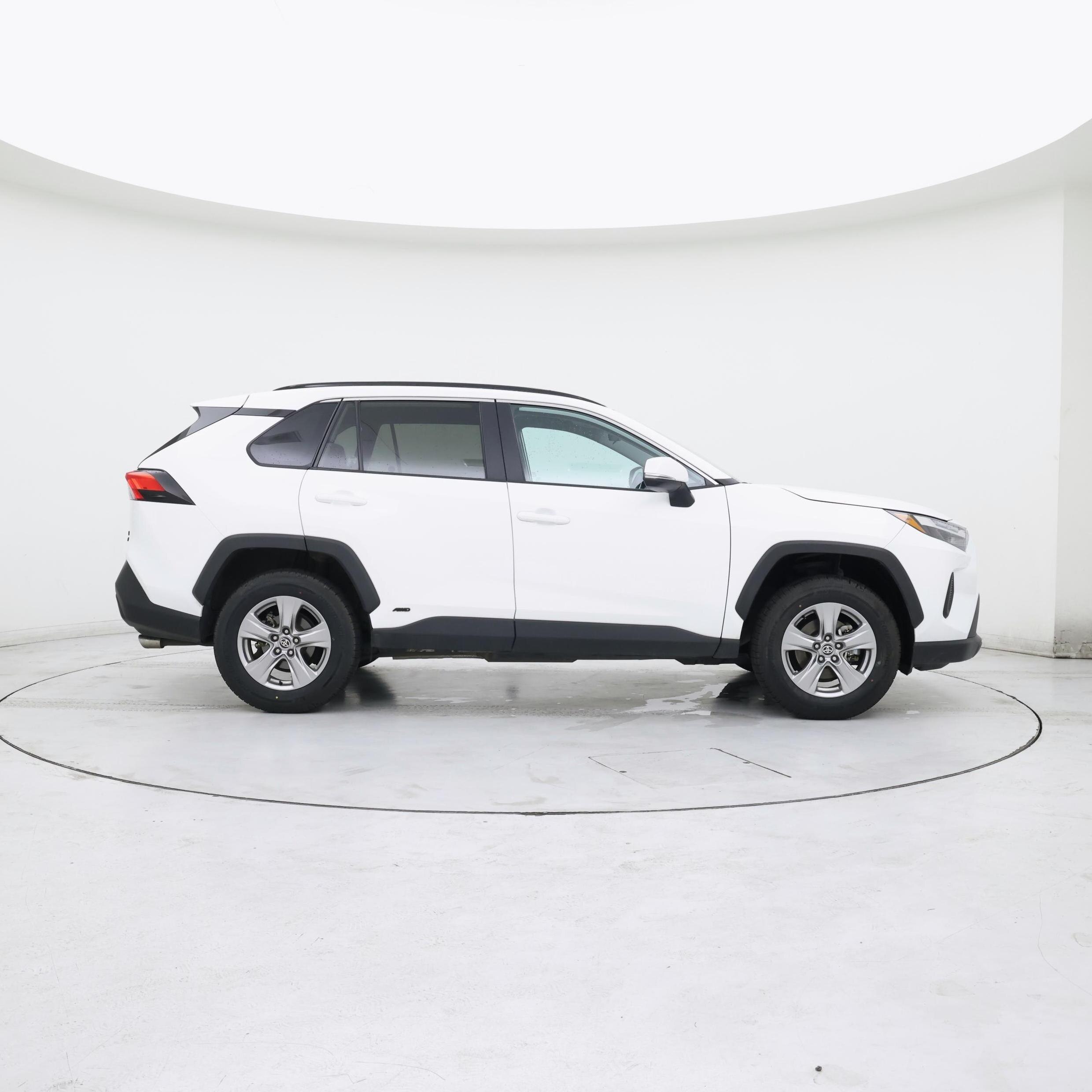 Thumbnail: 2024 Toyota RAV4 - 7