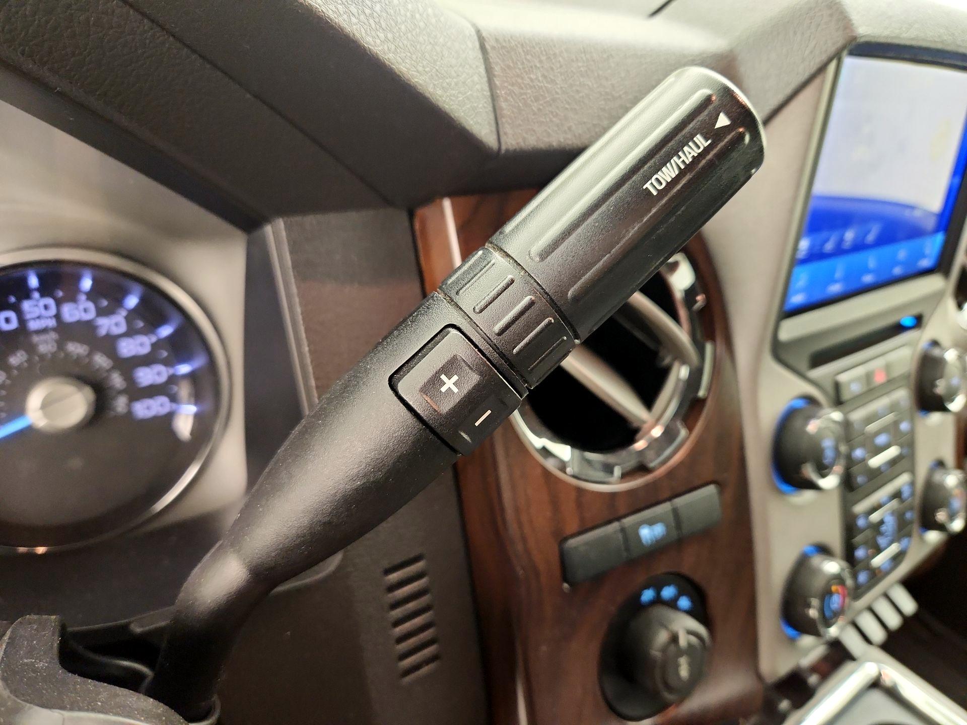 Thumbnail: 2015 Ford F-350 - 17