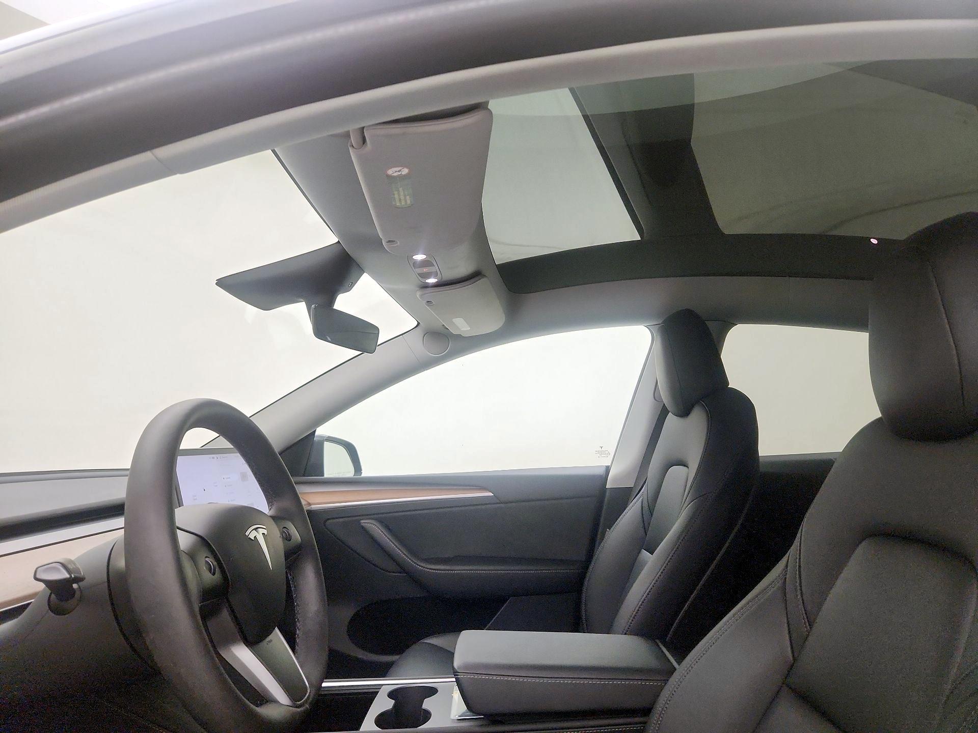 Thumbnail: 2023 Tesla Model Y - 19