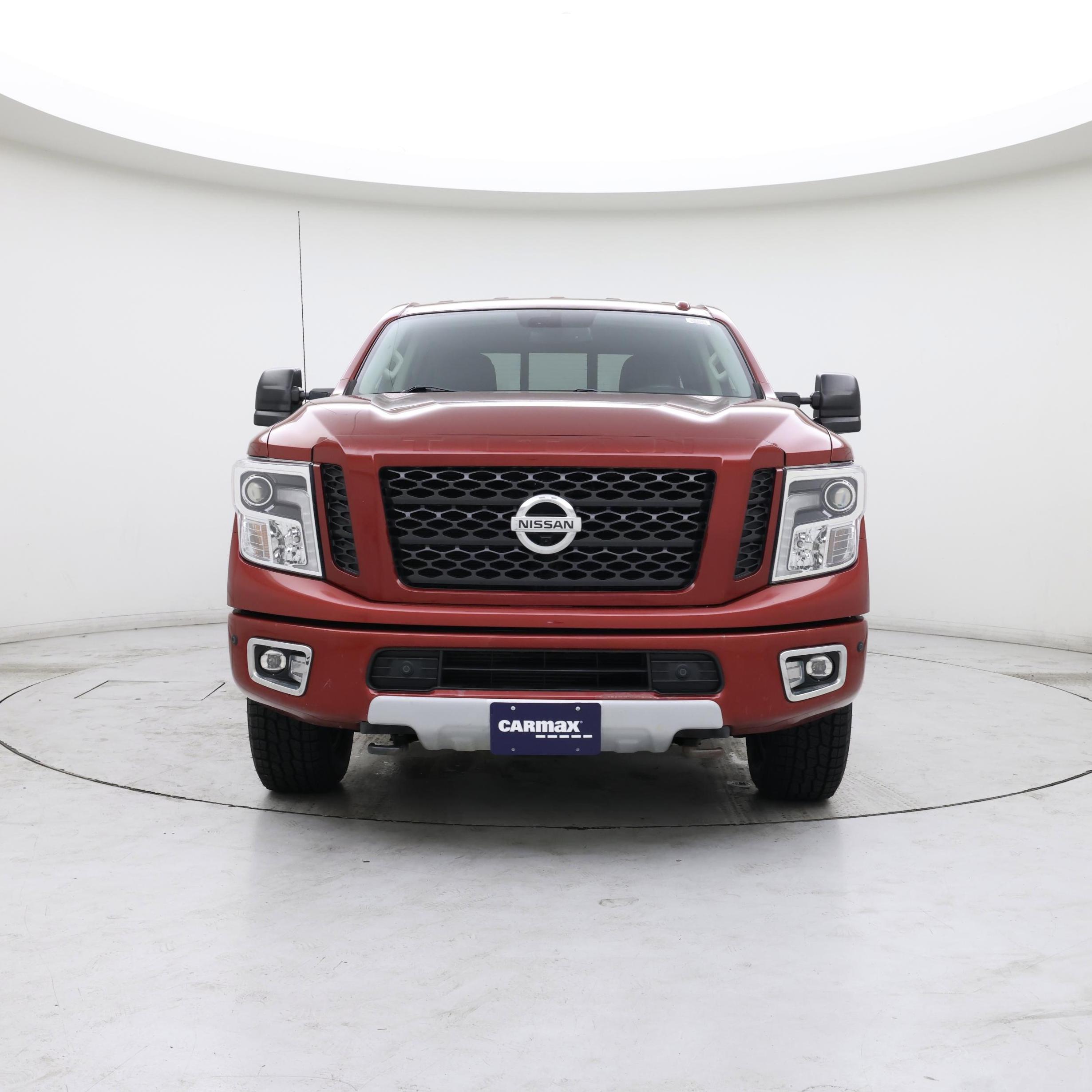 Thumbnail: 2018 Nissan Titan - 5
