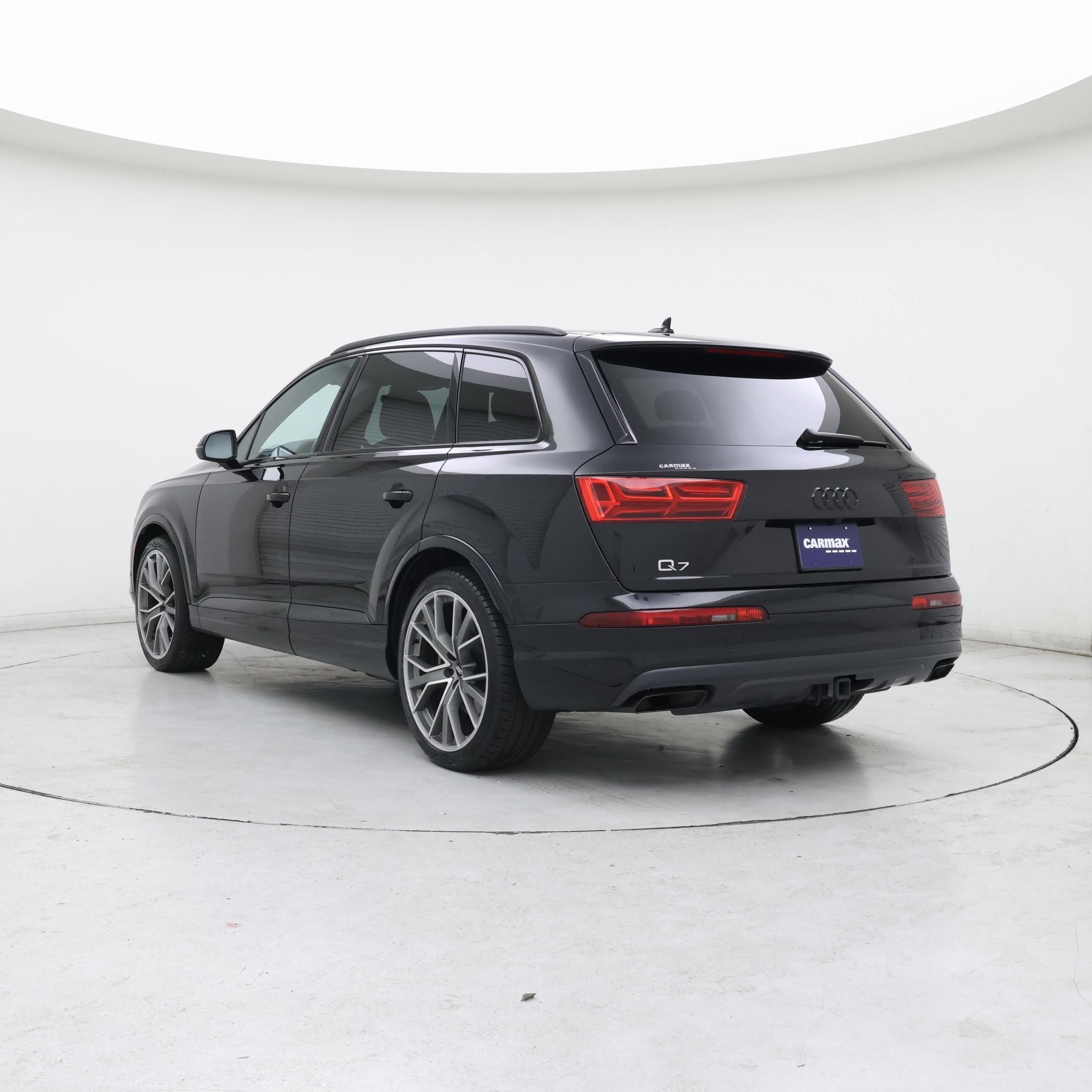 Thumbnail: 2019 Audi Q7 - 2