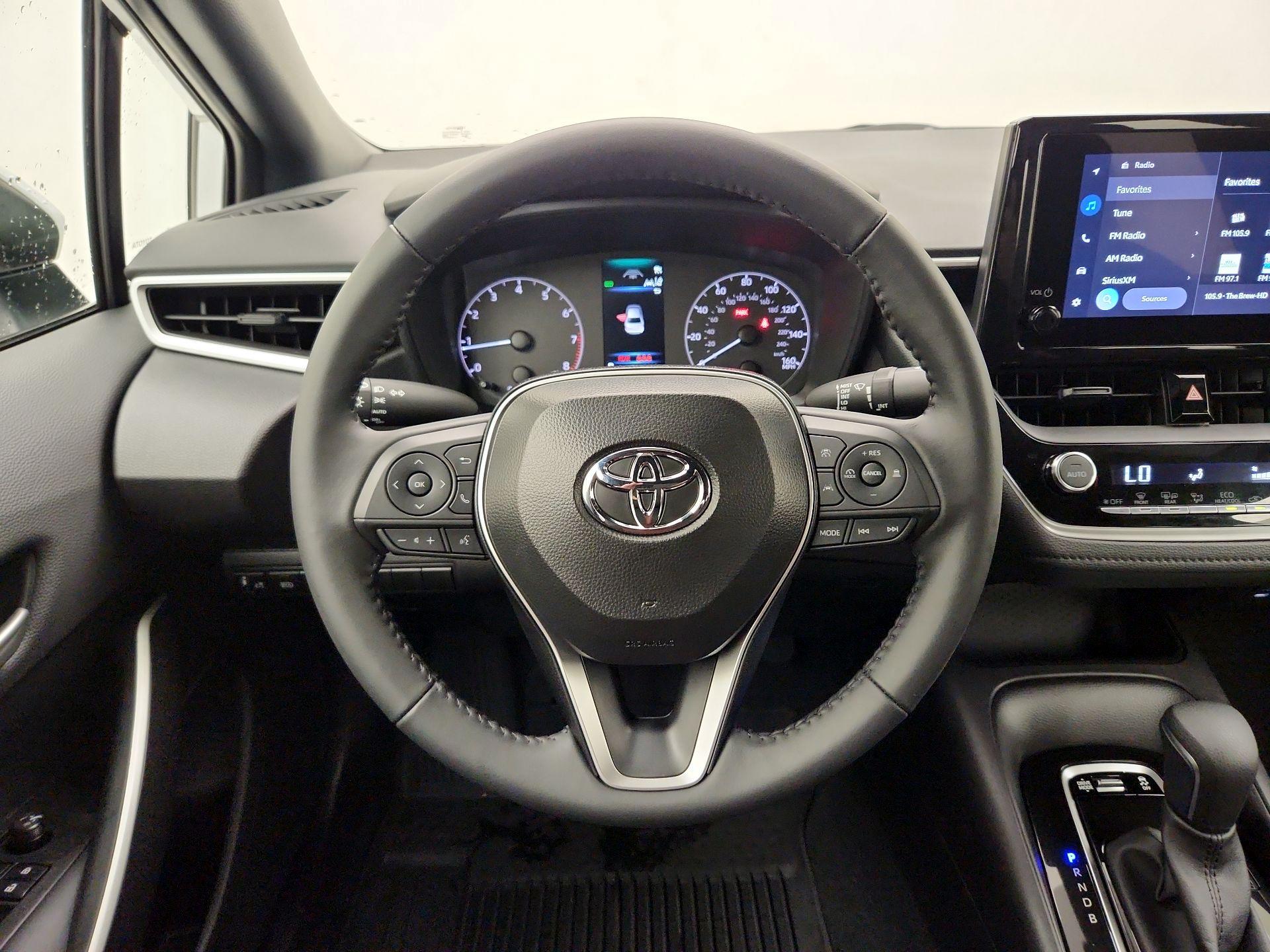 Thumbnail: 2025 Toyota Corolla - 10