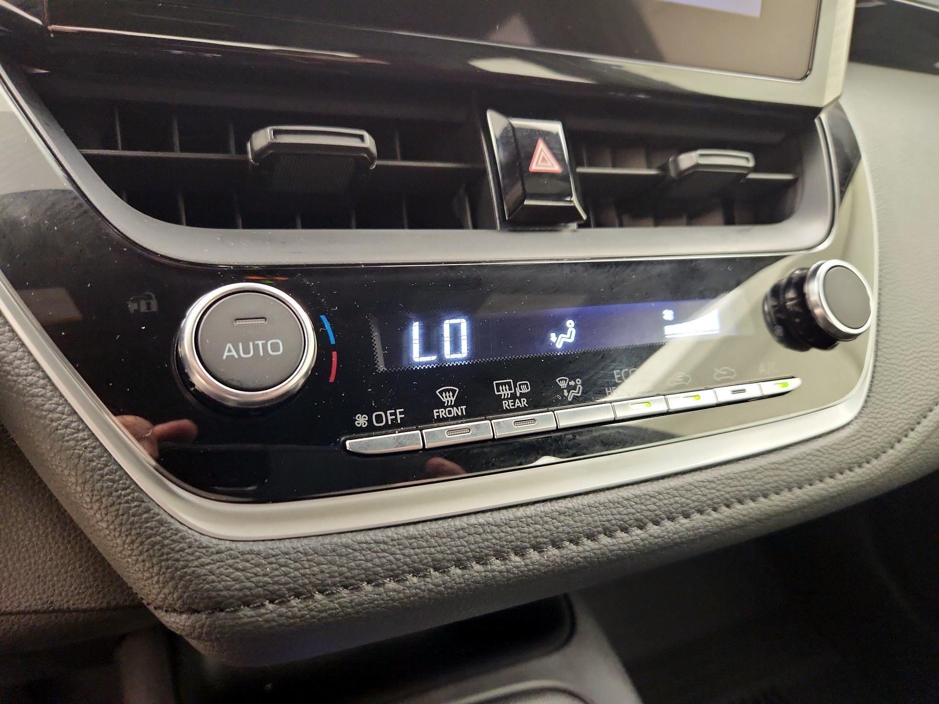 Thumbnail: 2025 Toyota Corolla - 16