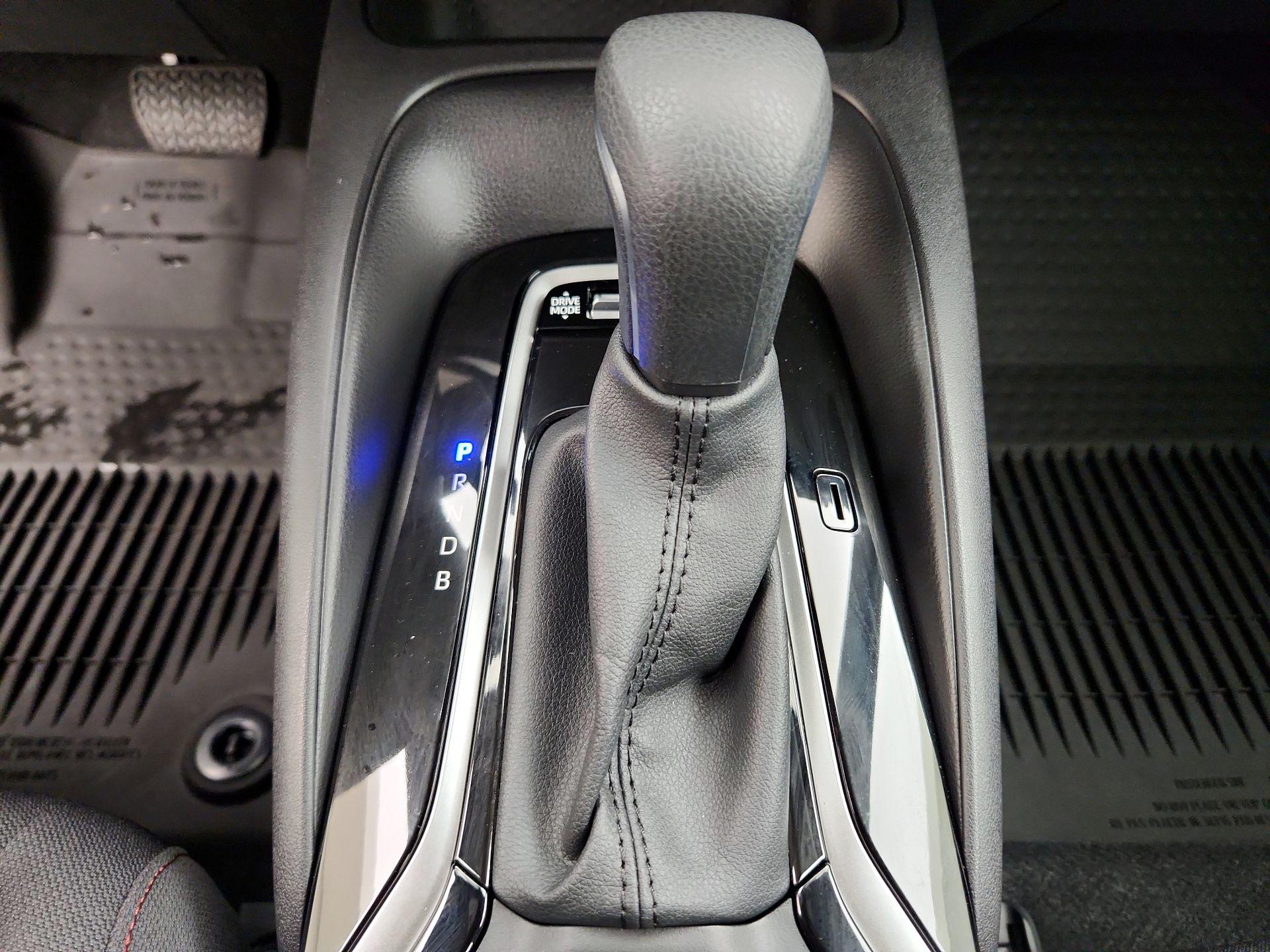 Thumbnail: 2025 Toyota Corolla - 17