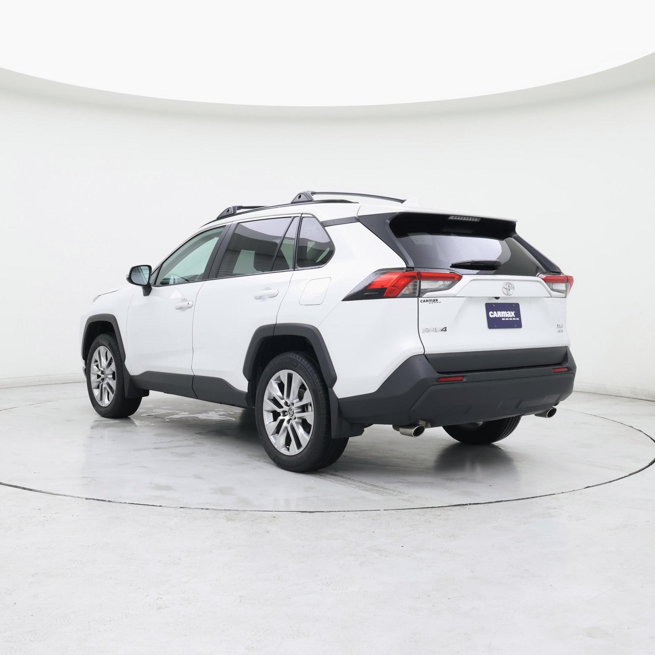 Thumbnail: 2025 Toyota RAV4 - 2