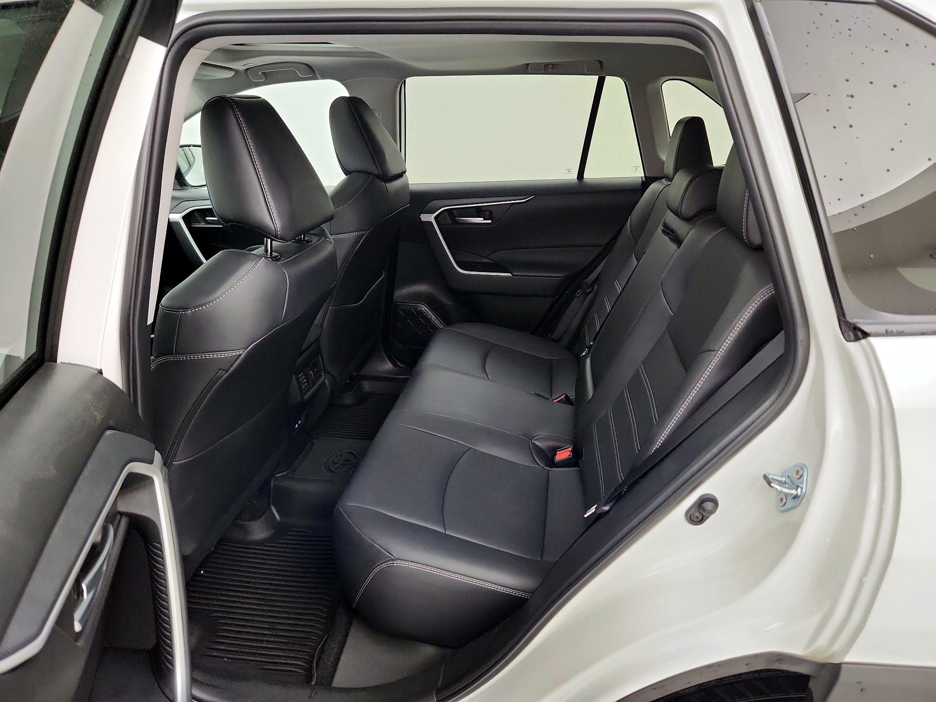 Thumbnail: 2025 Toyota RAV4 - 20