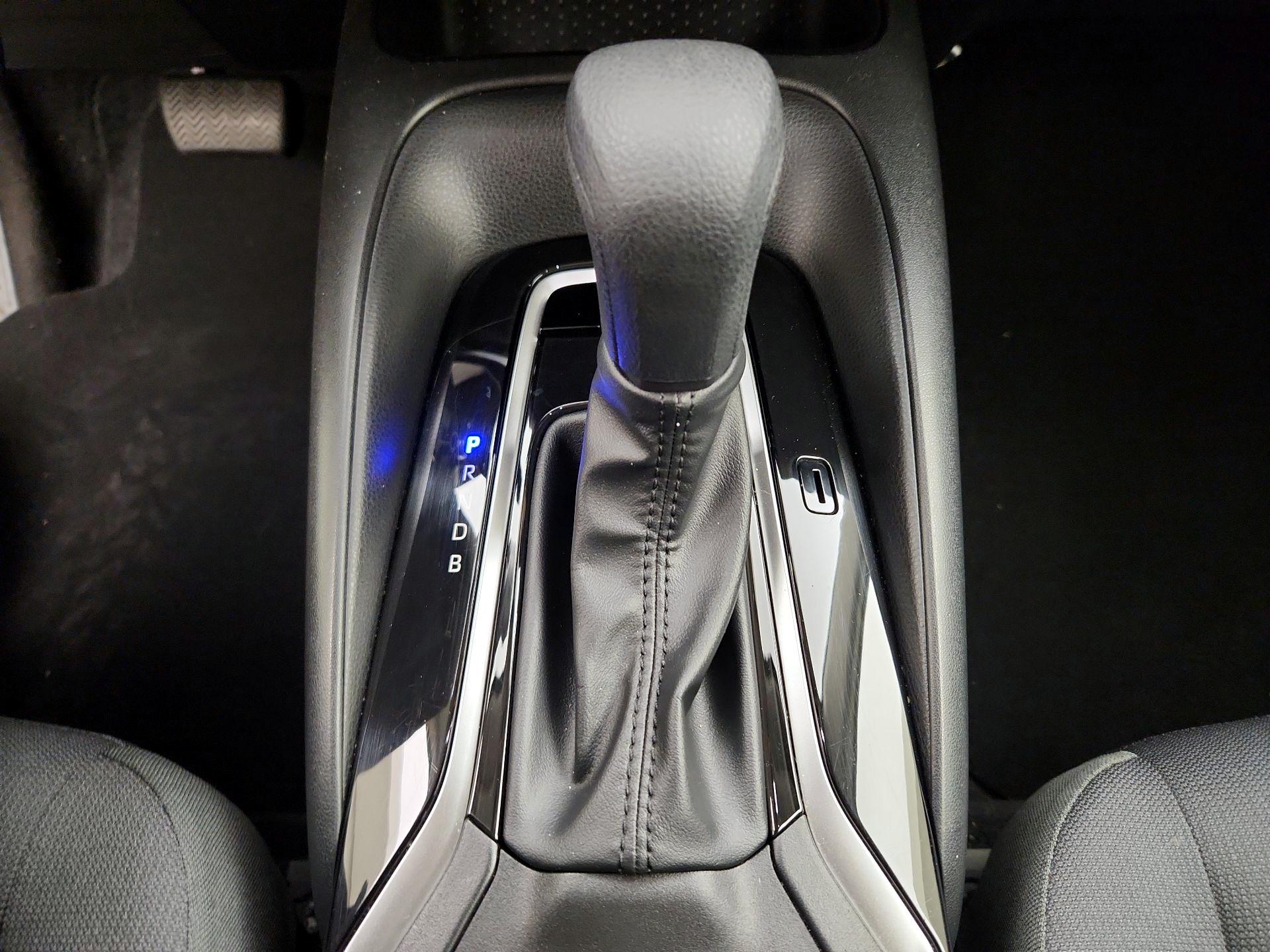 Thumbnail: 2023 Toyota Corolla - 17