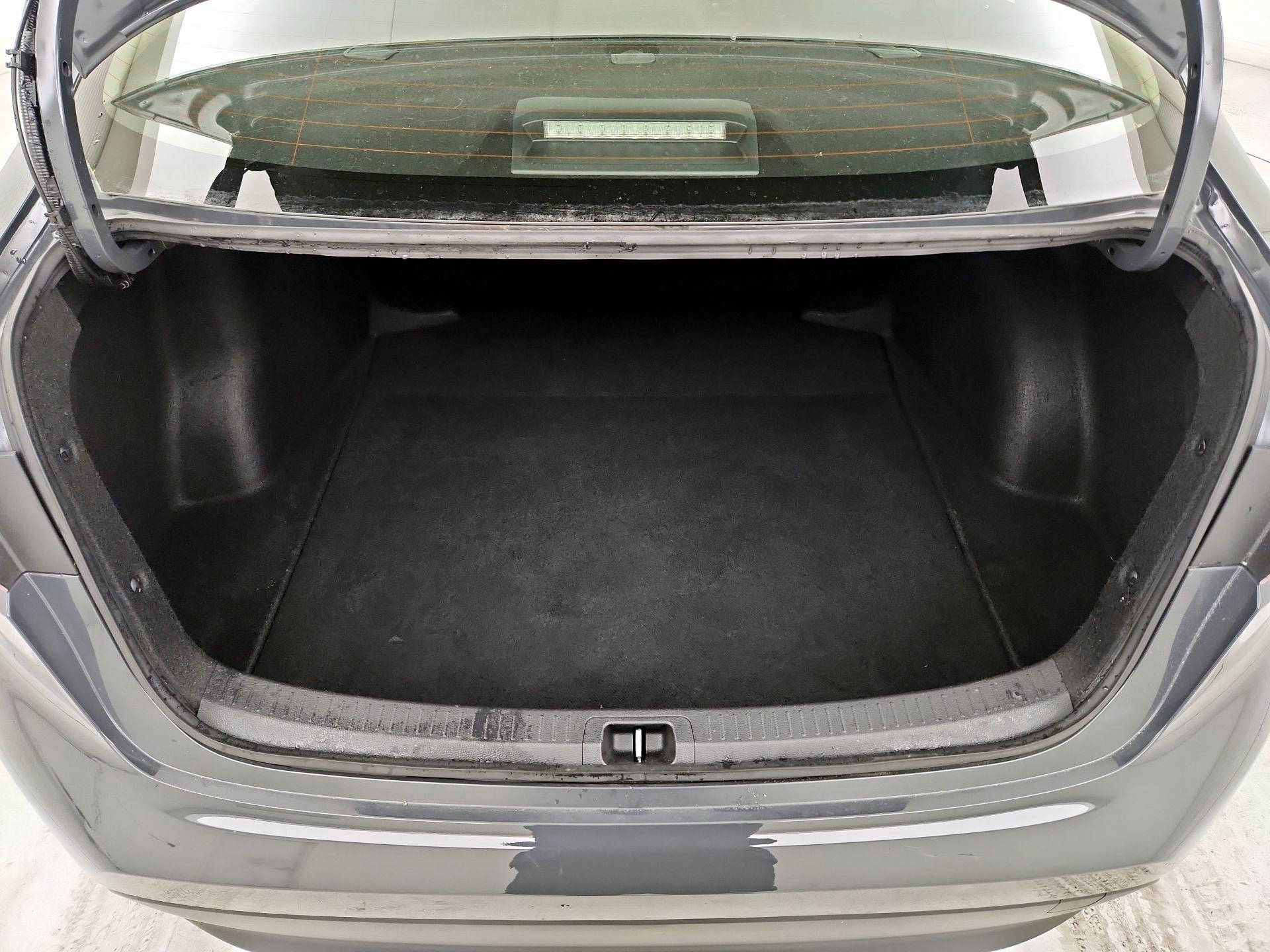 Thumbnail: 2023 Toyota Corolla - 20