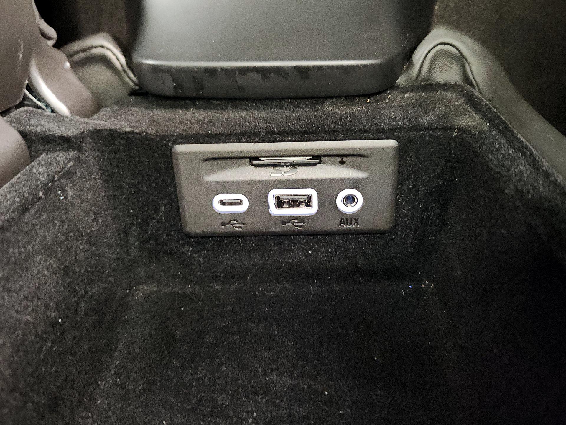 Thumbnail: 2023 Chevrolet Corvette - 19