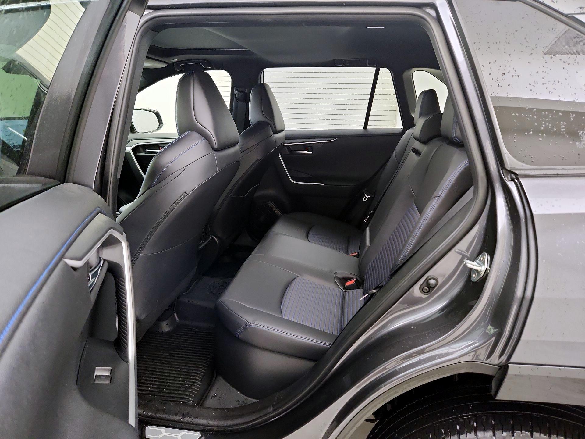 Thumbnail: 2025 Toyota RAV4 - 20
