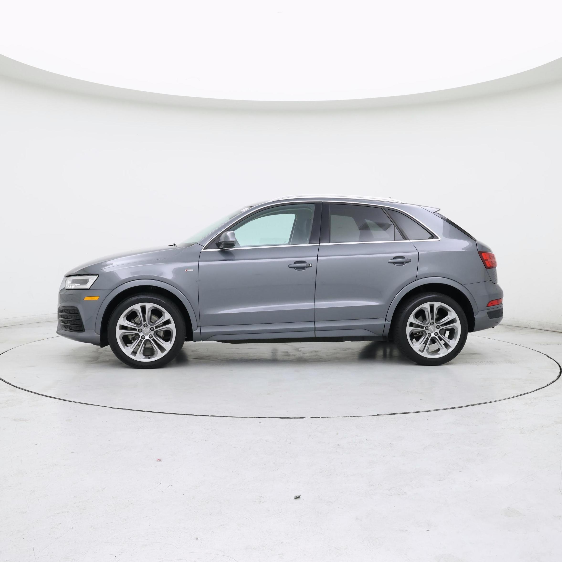 Thumbnail: 2017 Audi Q3 - 3