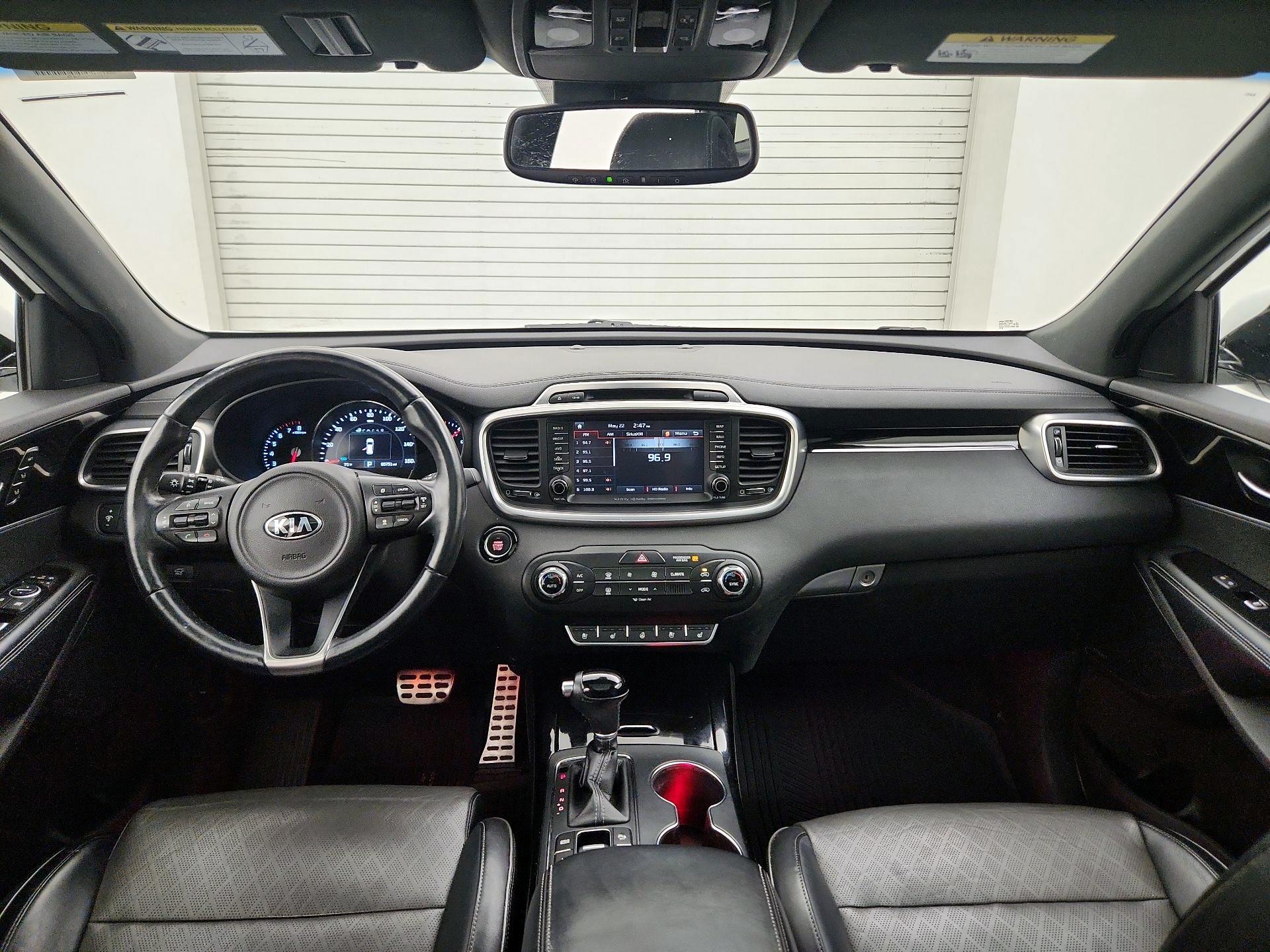 Thumbnail: 2016 Kia Sorento - 9
