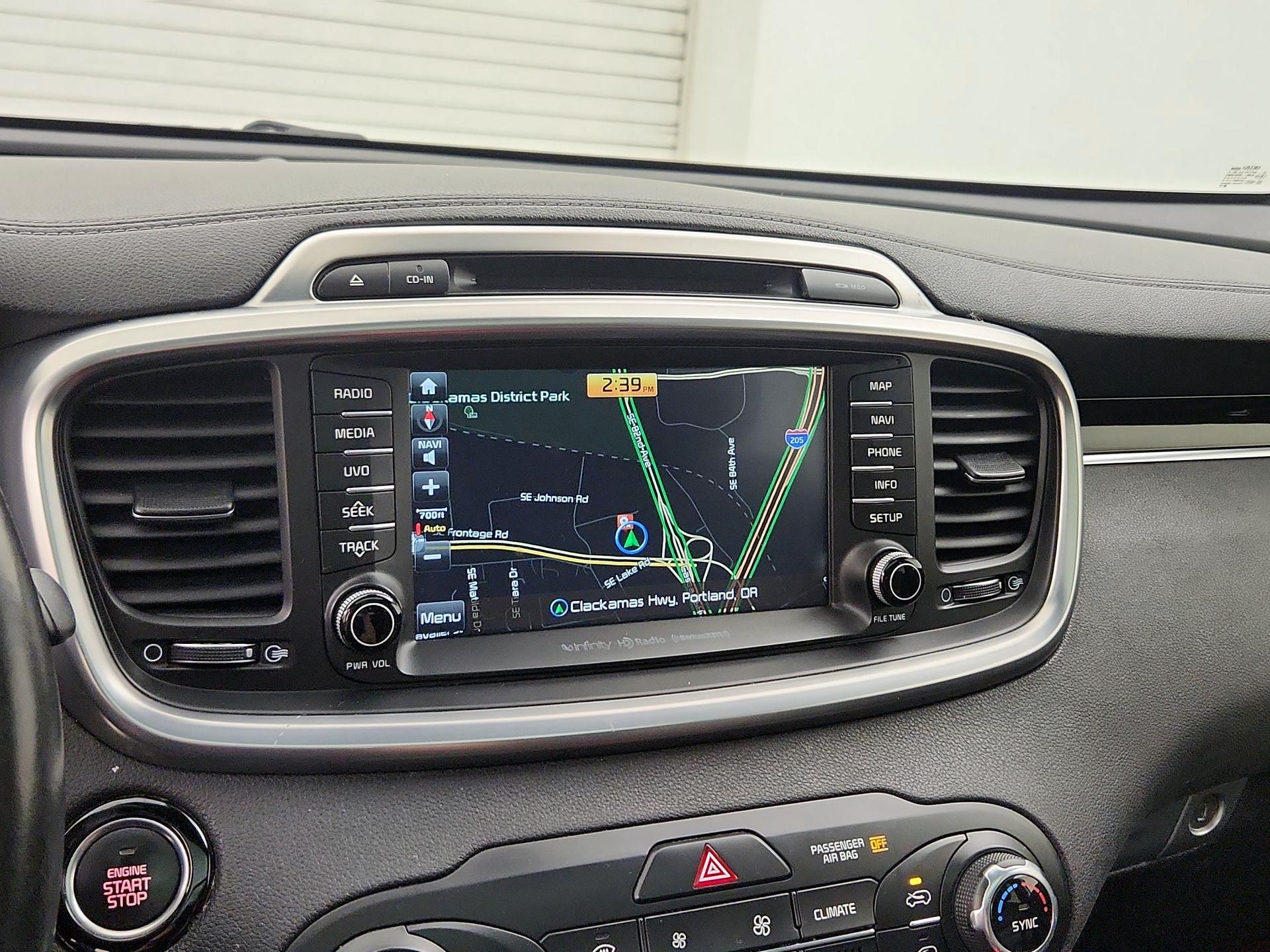 Thumbnail: 2016 Kia Sorento - 14