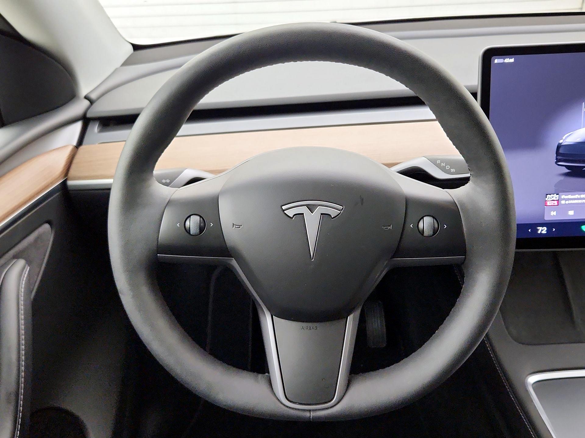 Thumbnail: 2024 Tesla Model Y - 10