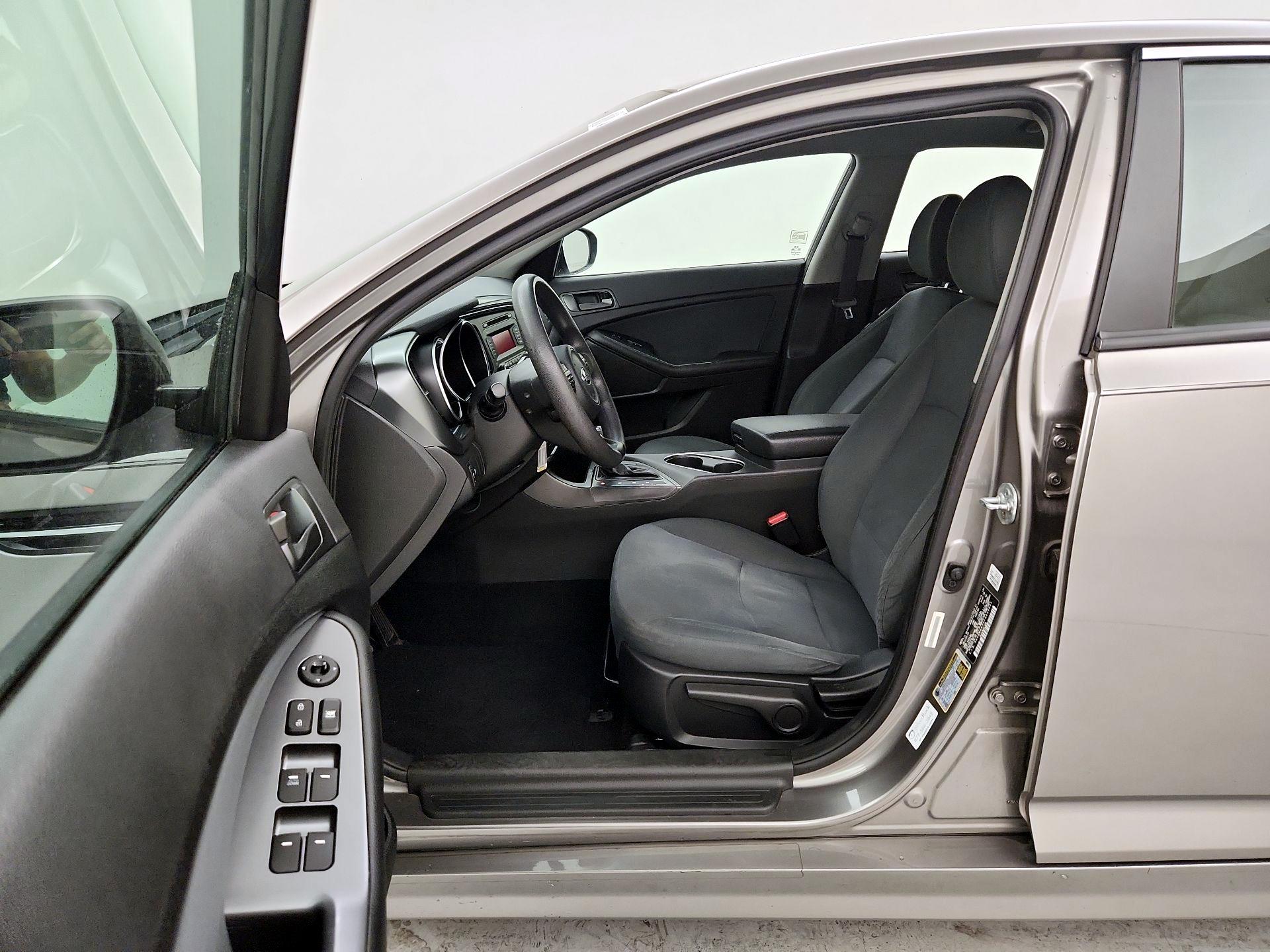 Thumbnail: 2015 Kia Optima - 11