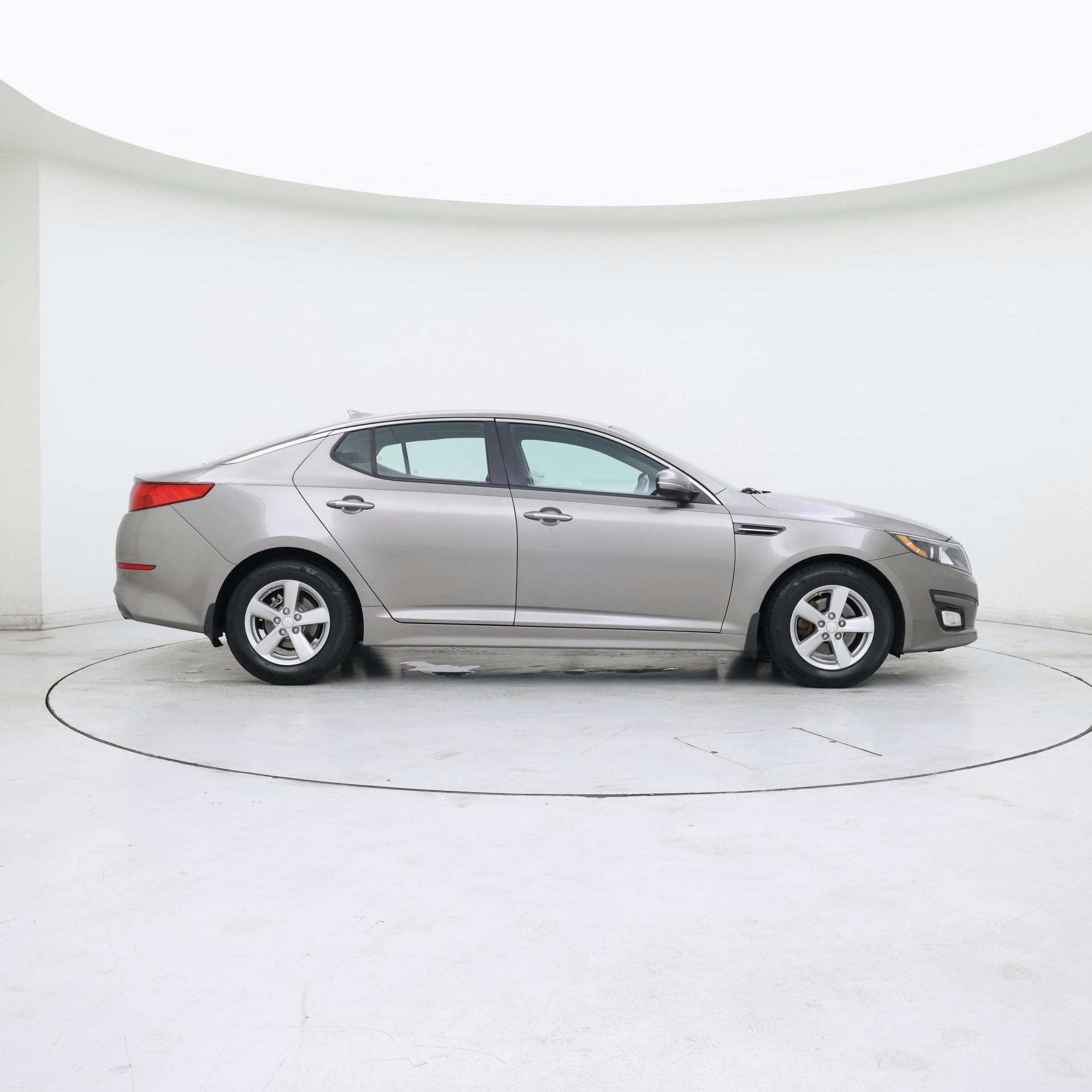 Thumbnail: 2015 Kia Optima - 7