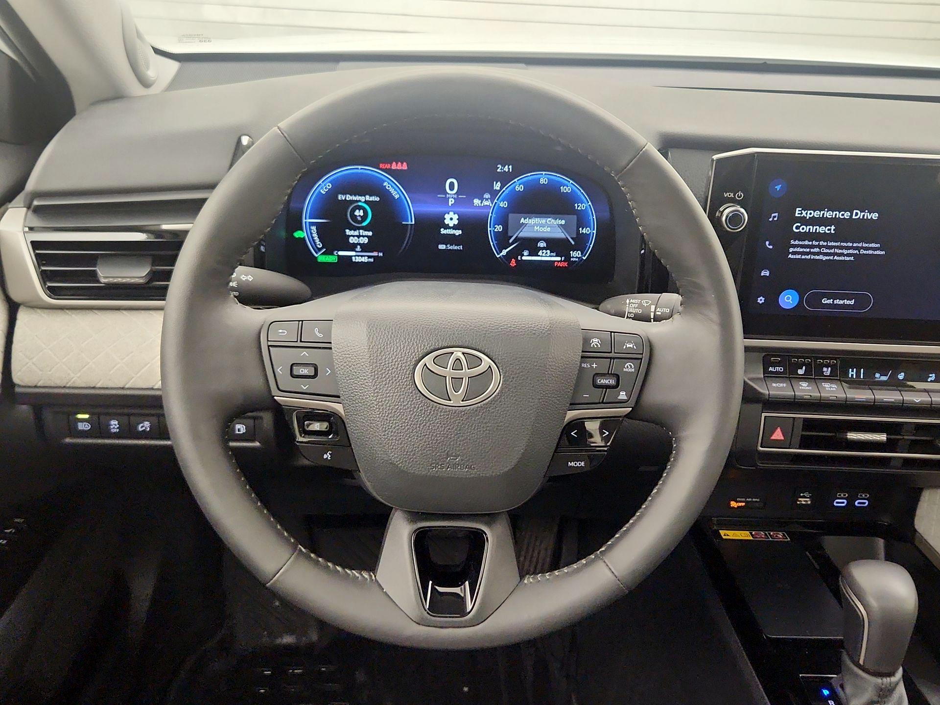 Thumbnail: 2025 Toyota Camry - 10