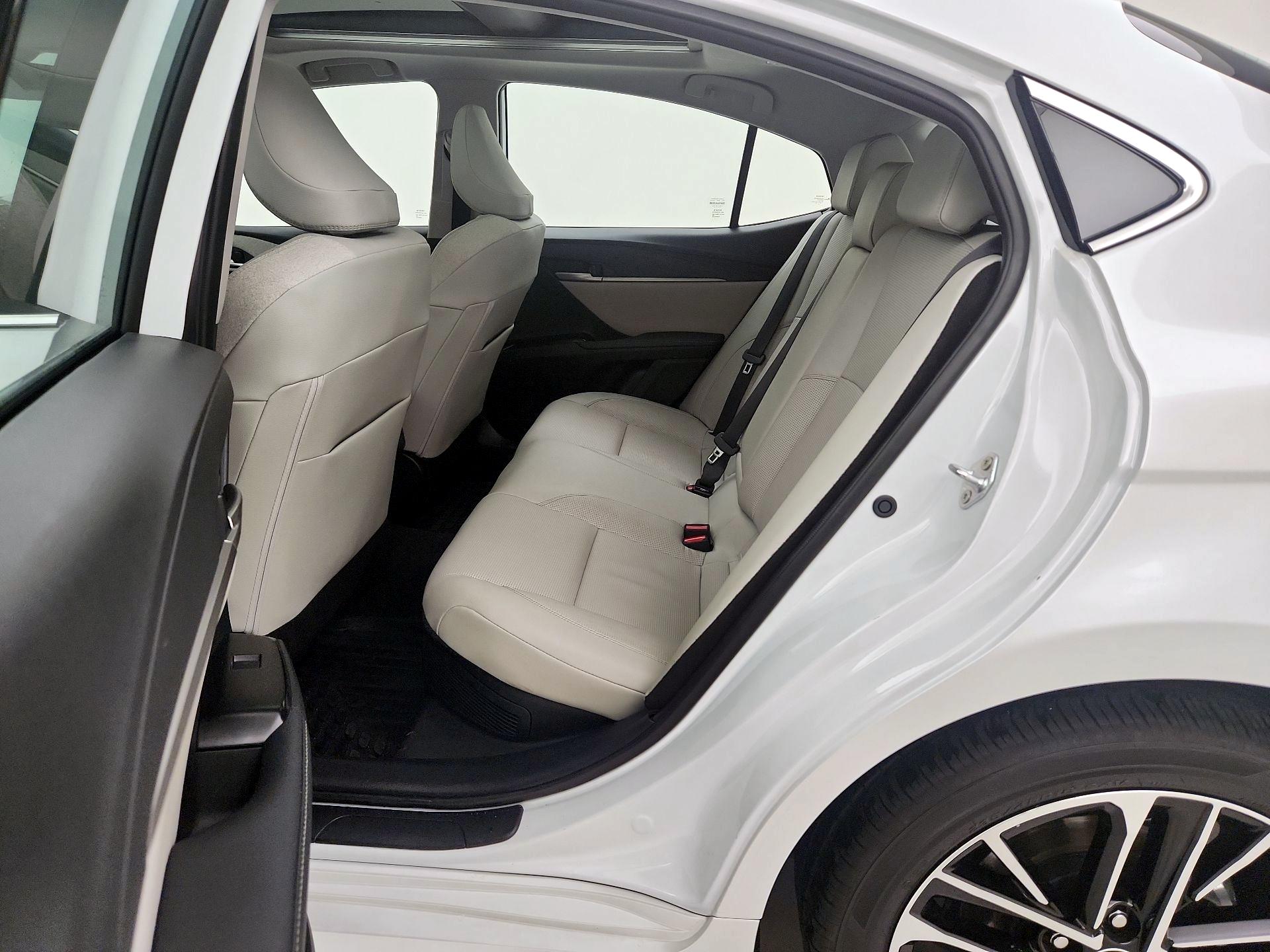 Thumbnail: 2025 Toyota Camry - 20