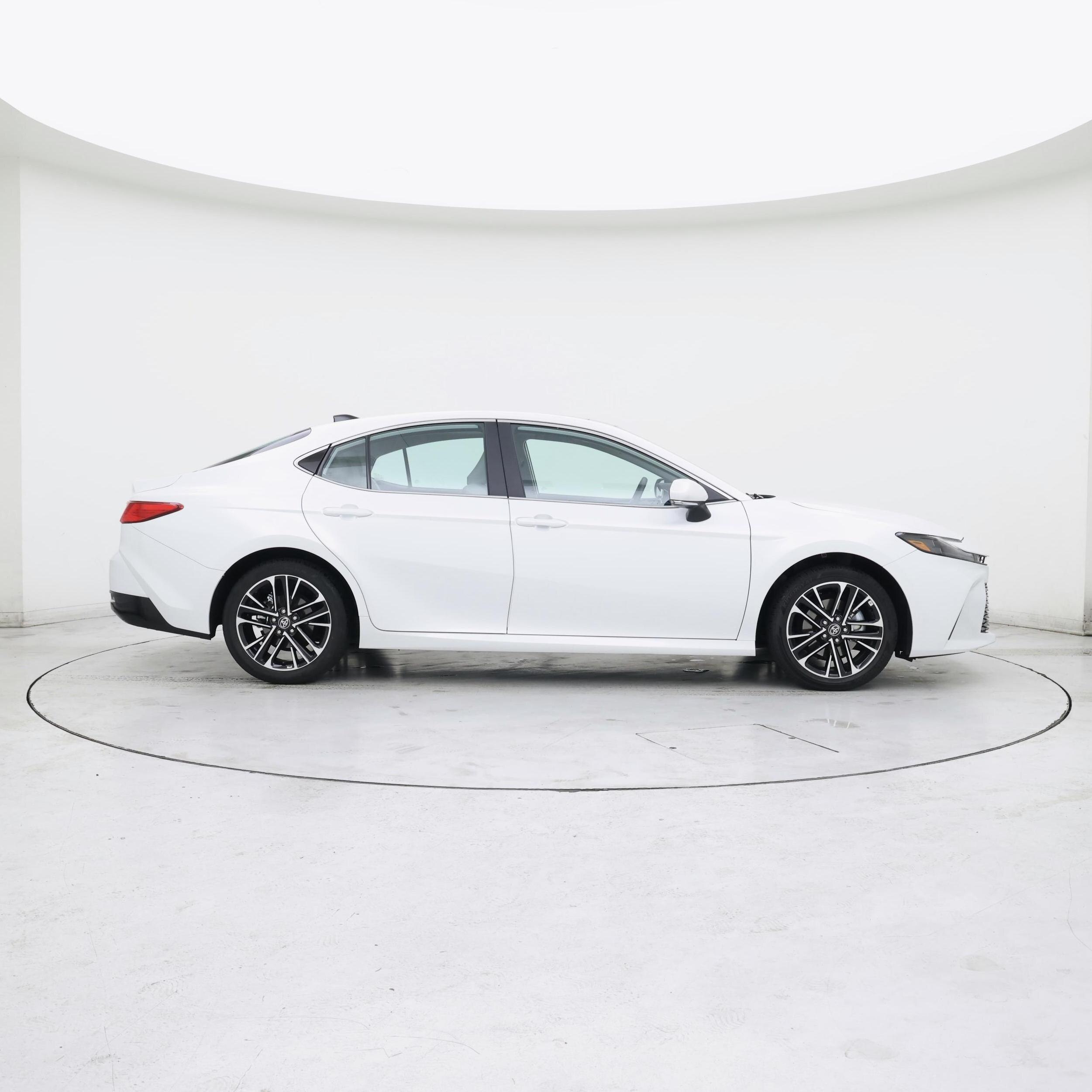 Thumbnail: 2025 Toyota Camry - 7