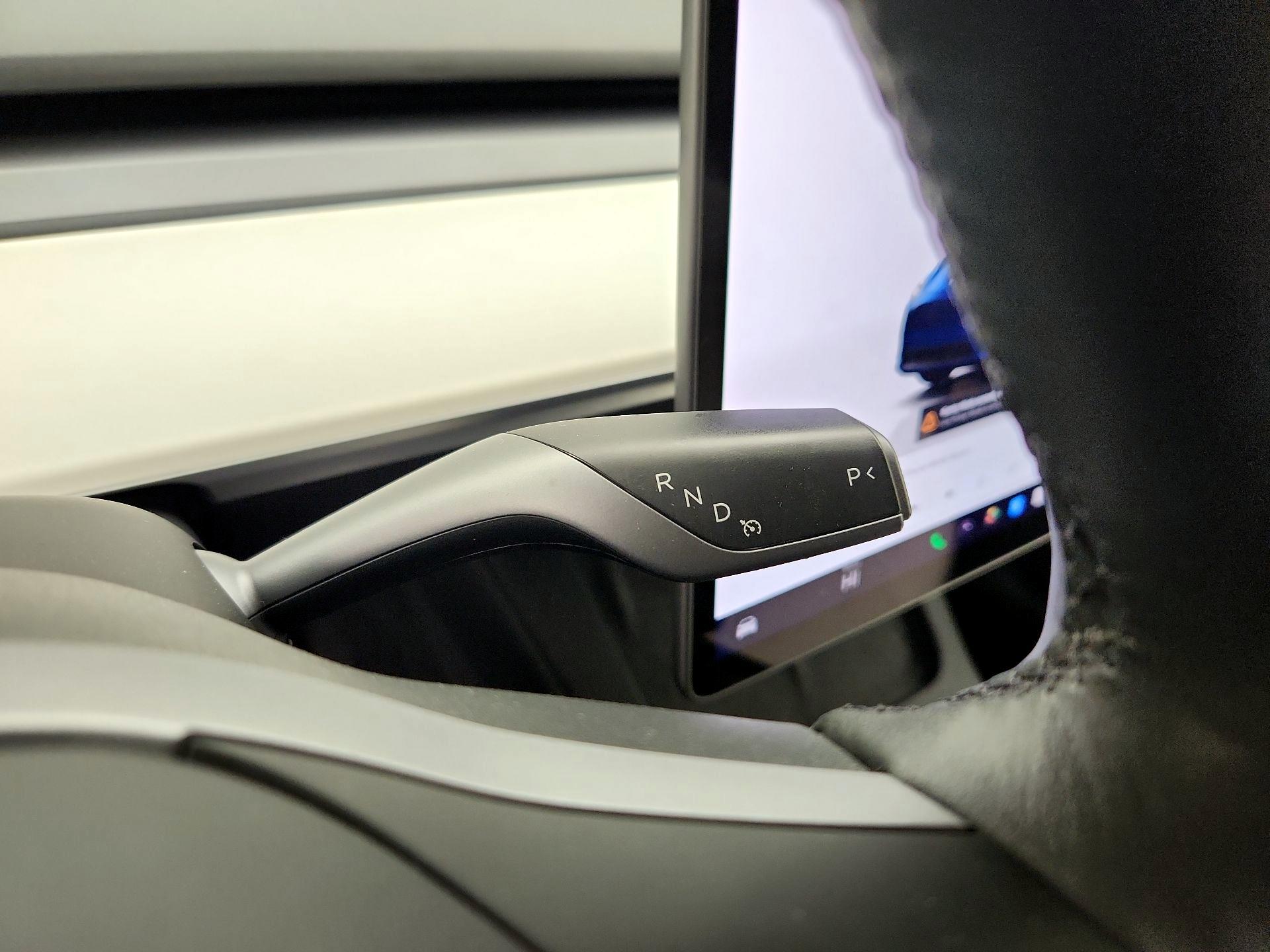 Thumbnail: 2022 Tesla Model Y - 17