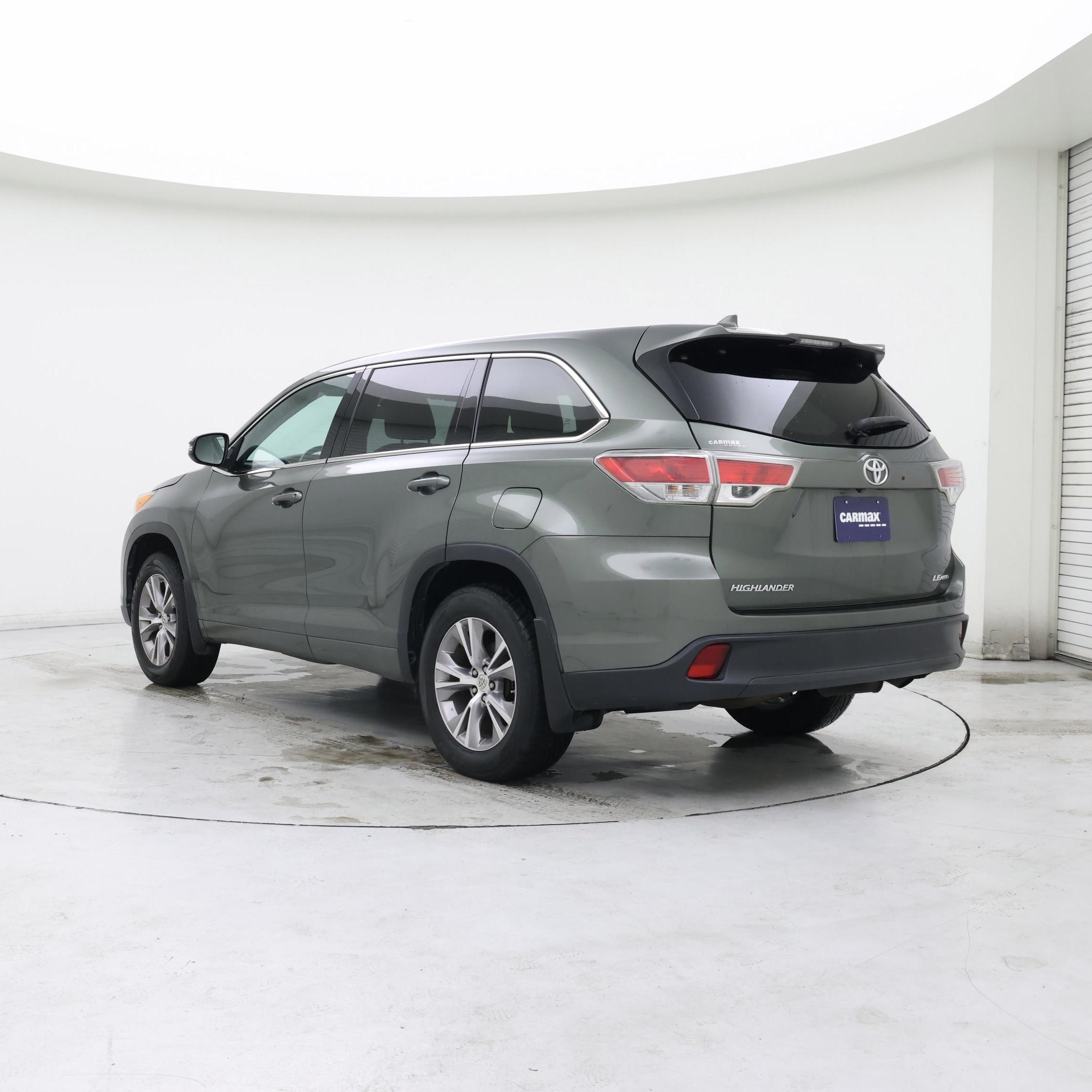 Thumbnail: 2014 Toyota Highlander - 2