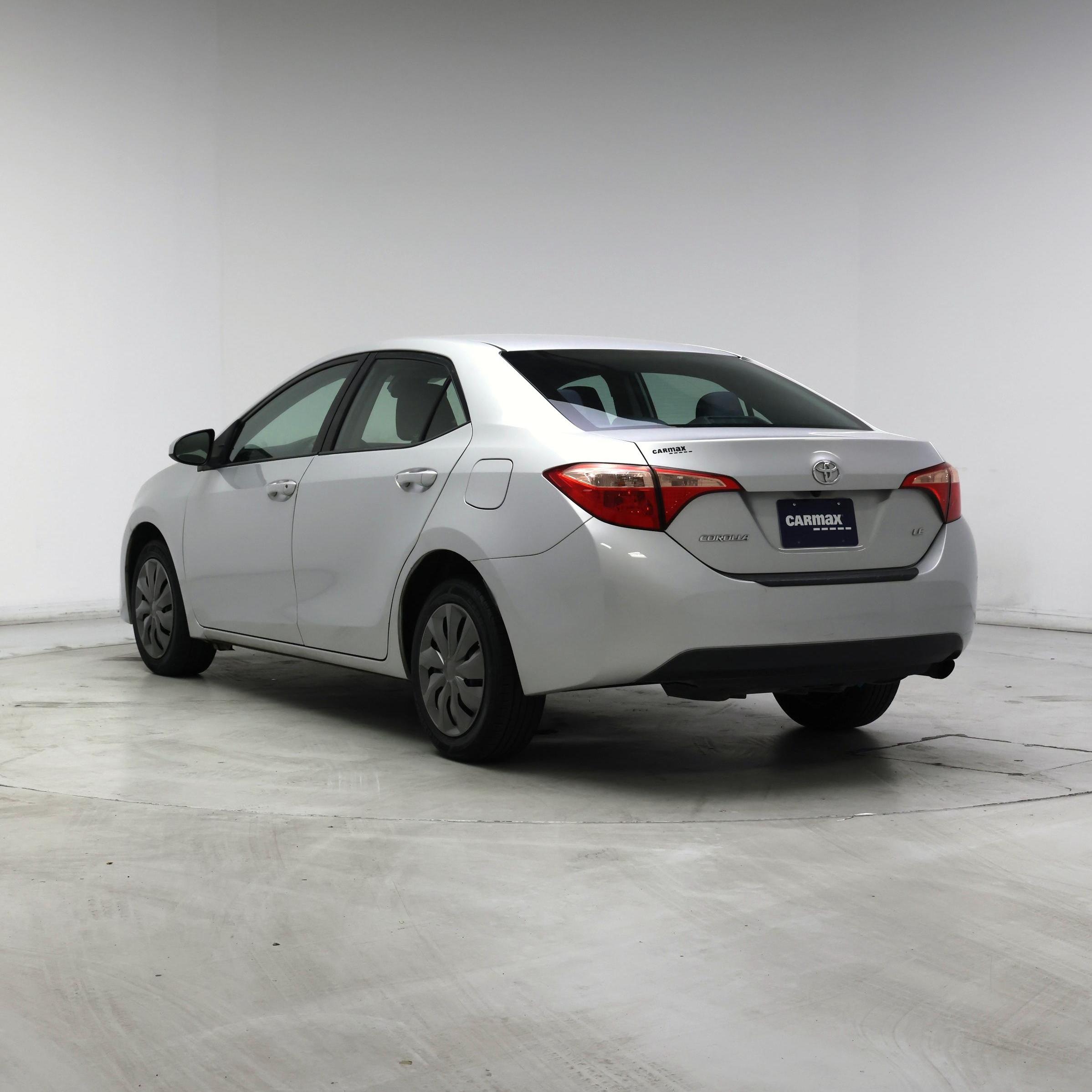 Thumbnail: 2017 Toyota Corolla - 2