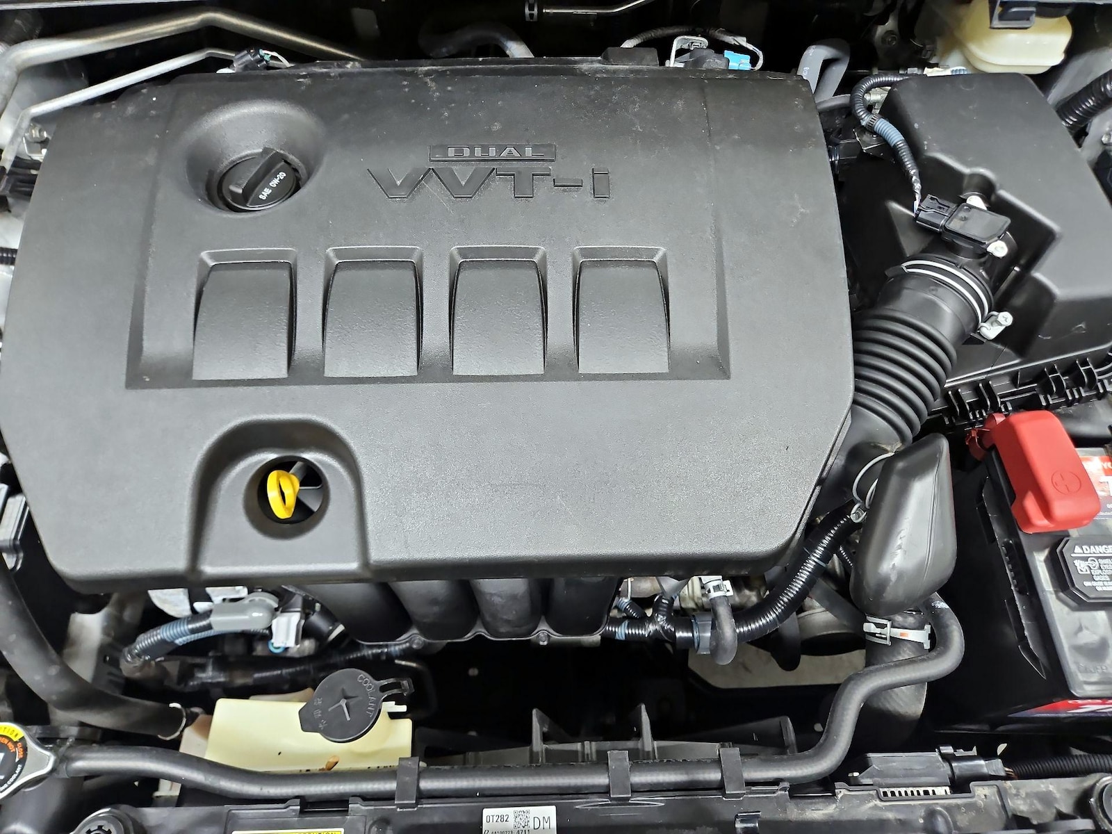 2017 Toyota Corolla LE - Photo 22