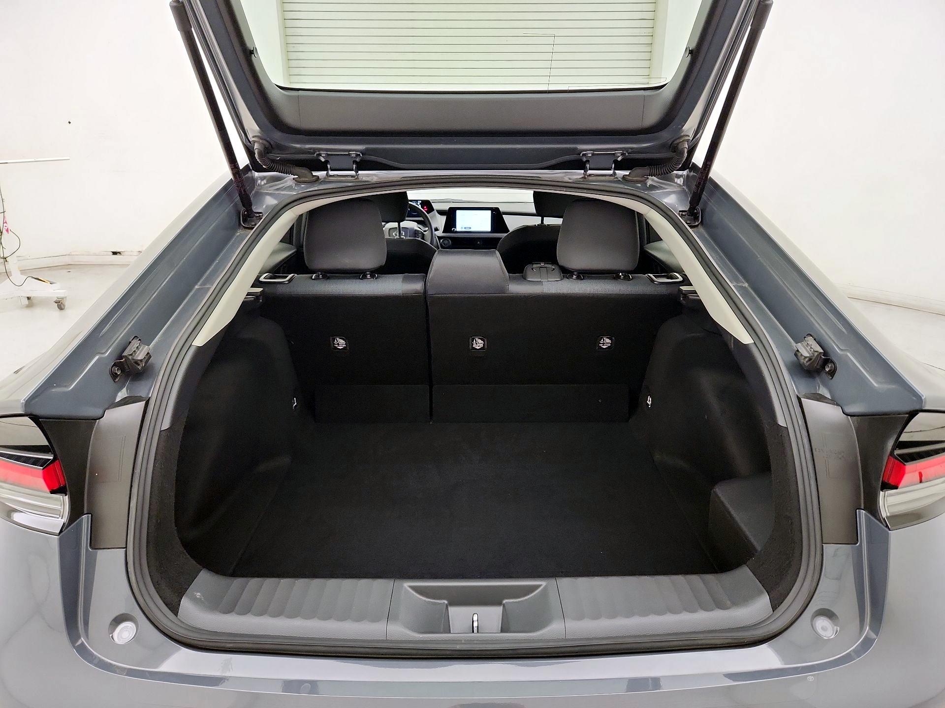 Thumbnail: 2023 Toyota Prius - 20