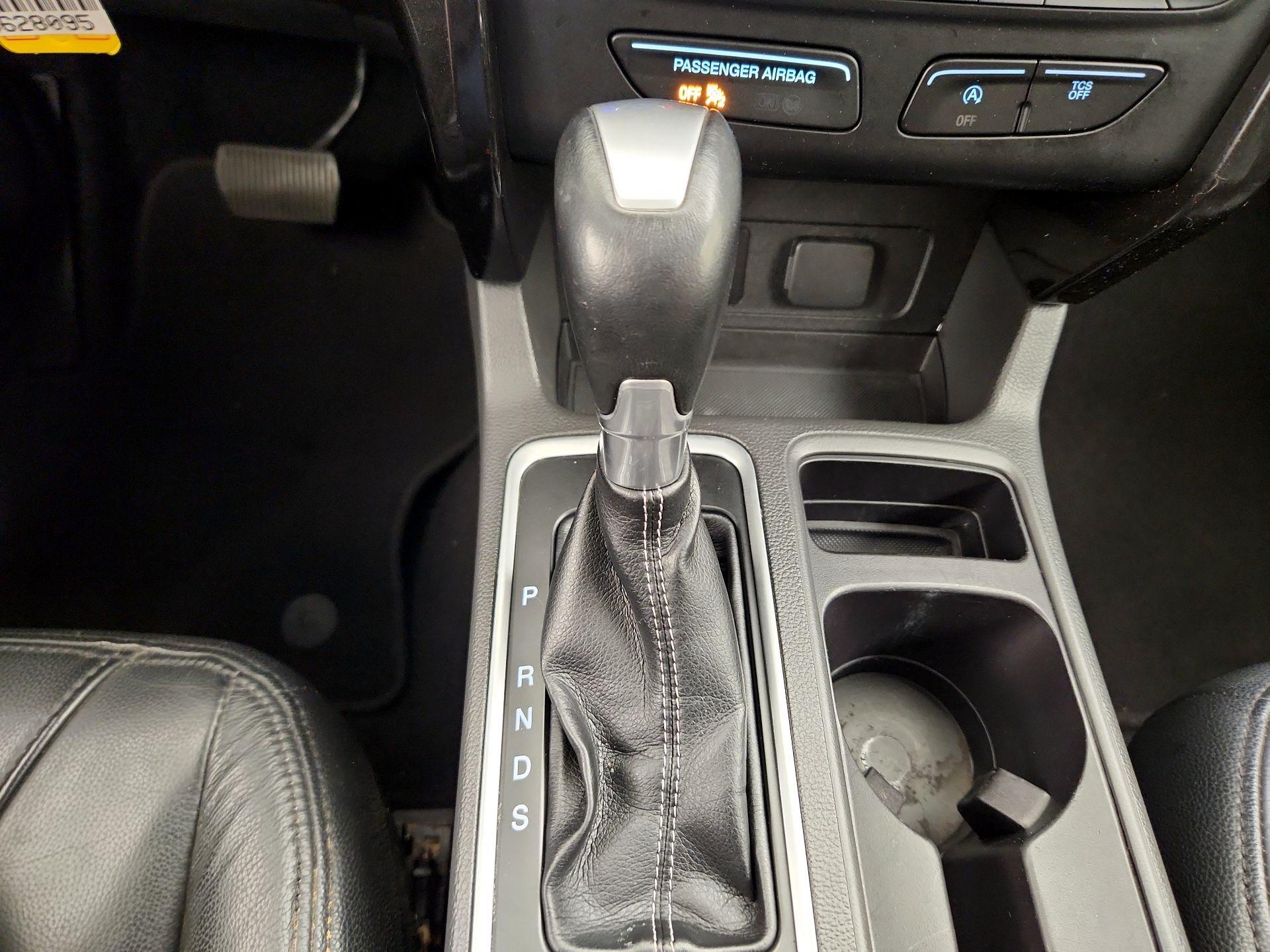 Thumbnail: 2017 Ford Escape - 18