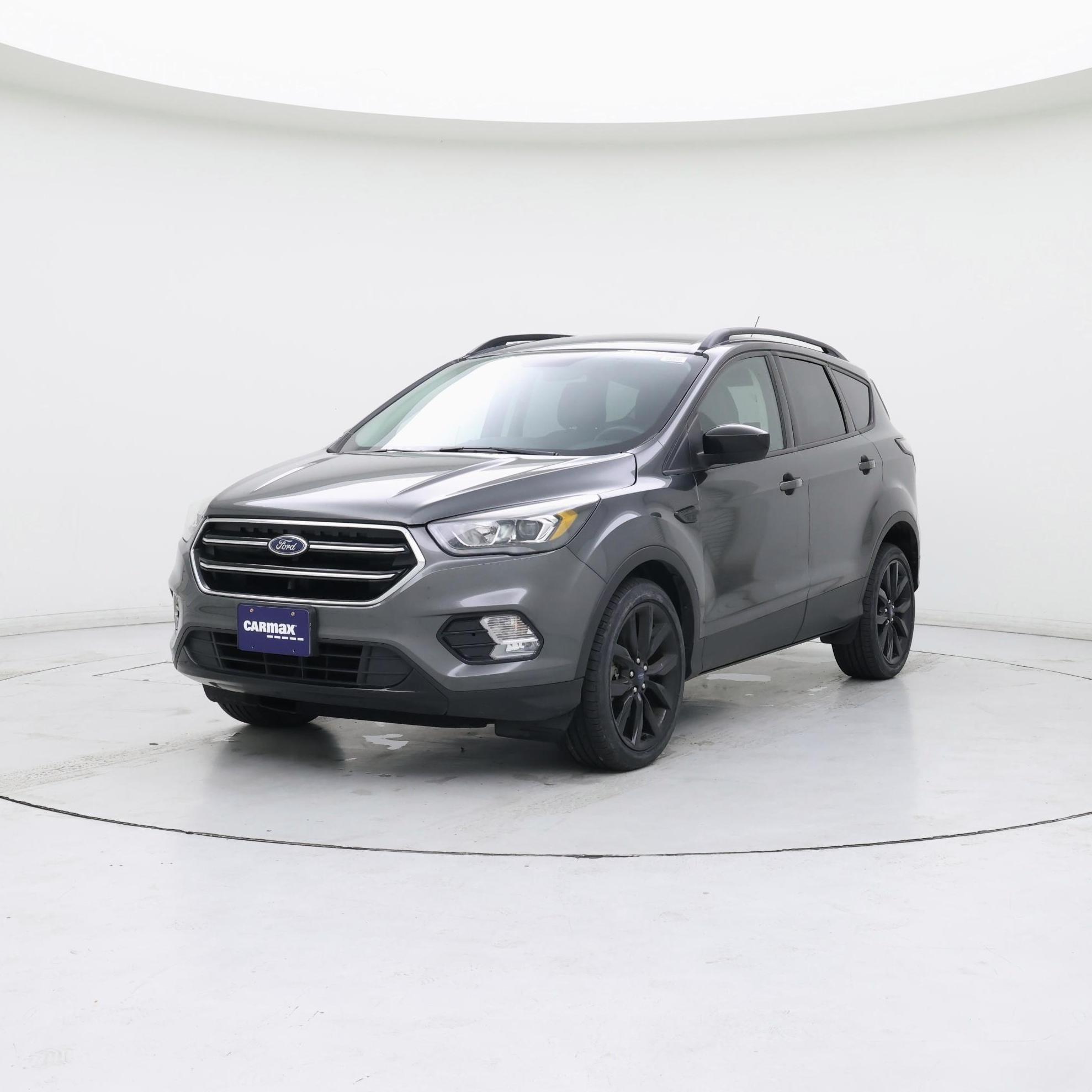 Thumbnail: 2017 Ford Escape - 4