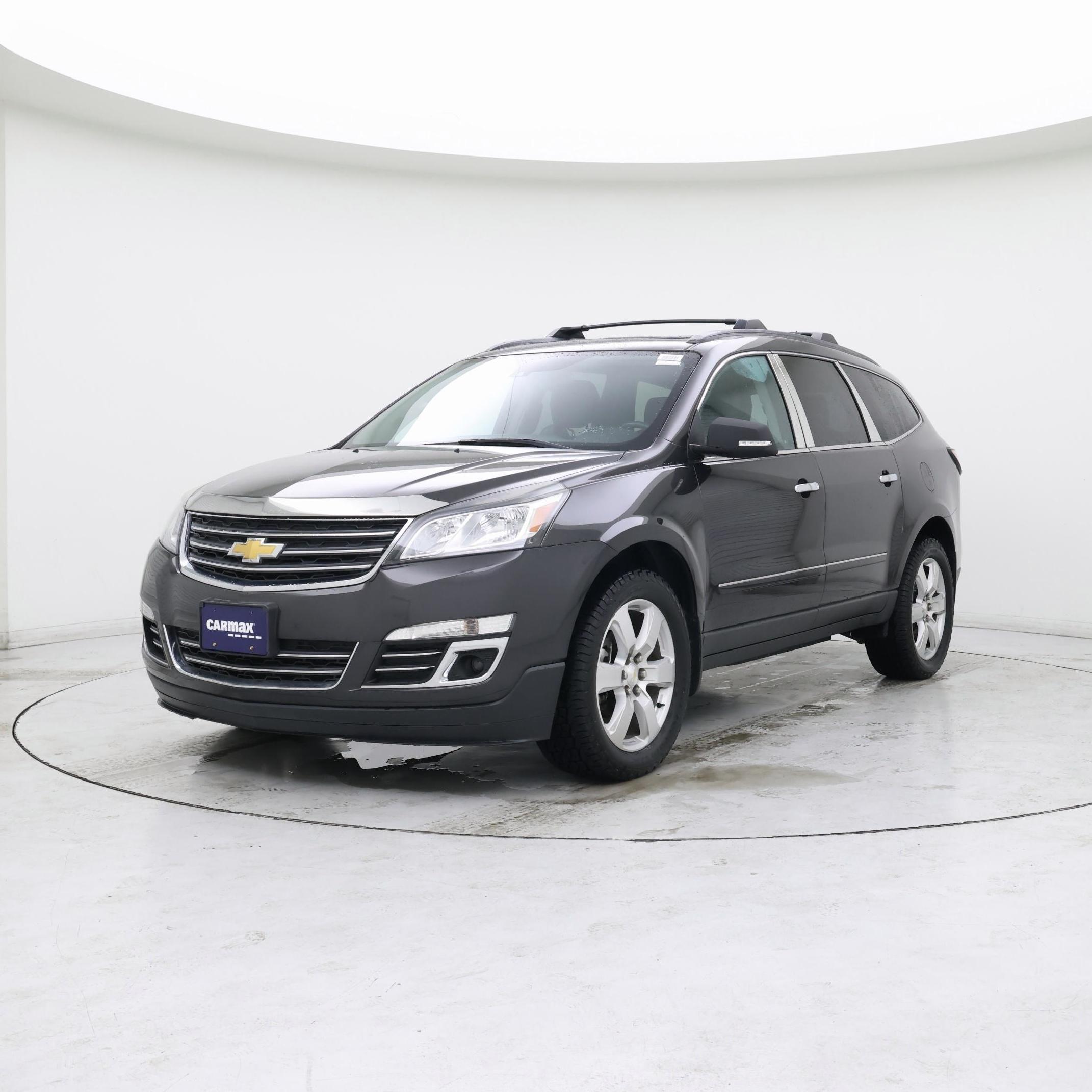 Thumbnail: 2017 Chevrolet Traverse - 4