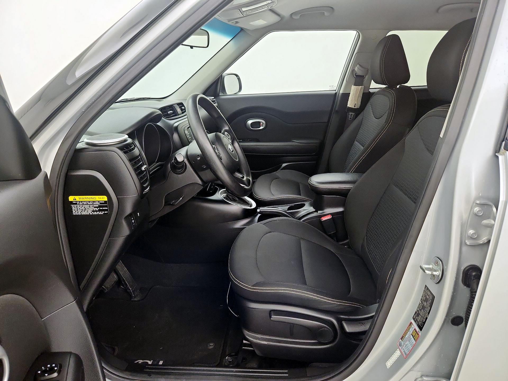Thumbnail: 2016 Kia Soul - 11
