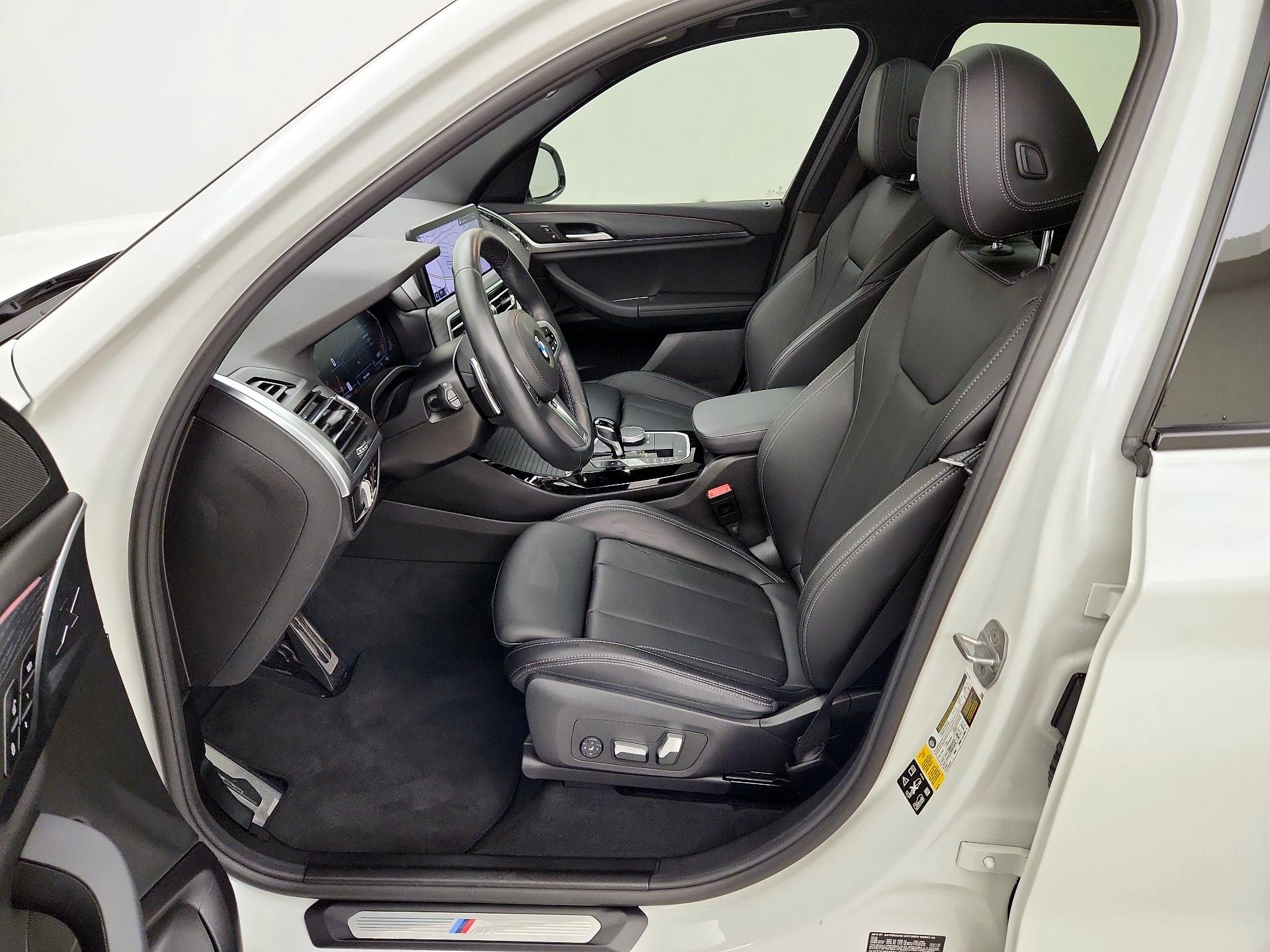 Thumbnail: 2022 BMW X3 - 11