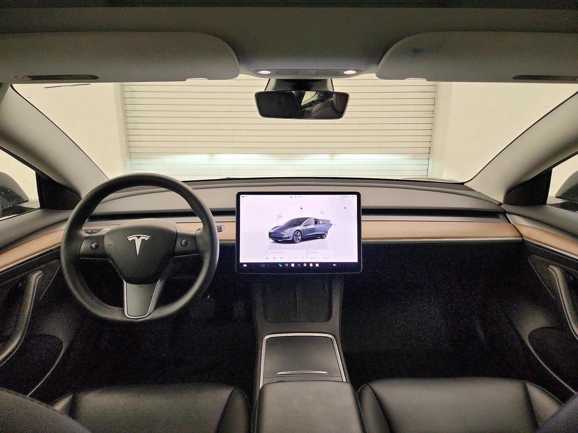 Thumbnail: 2023 Tesla Model 3 - 9