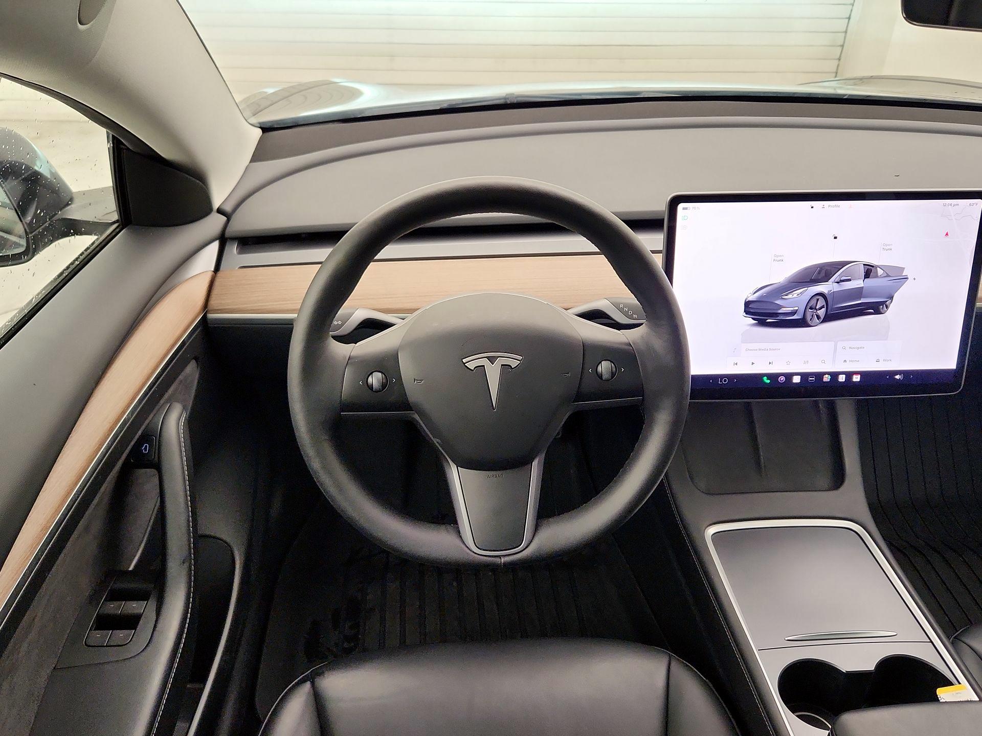 Thumbnail: 2023 Tesla Model 3 - 10