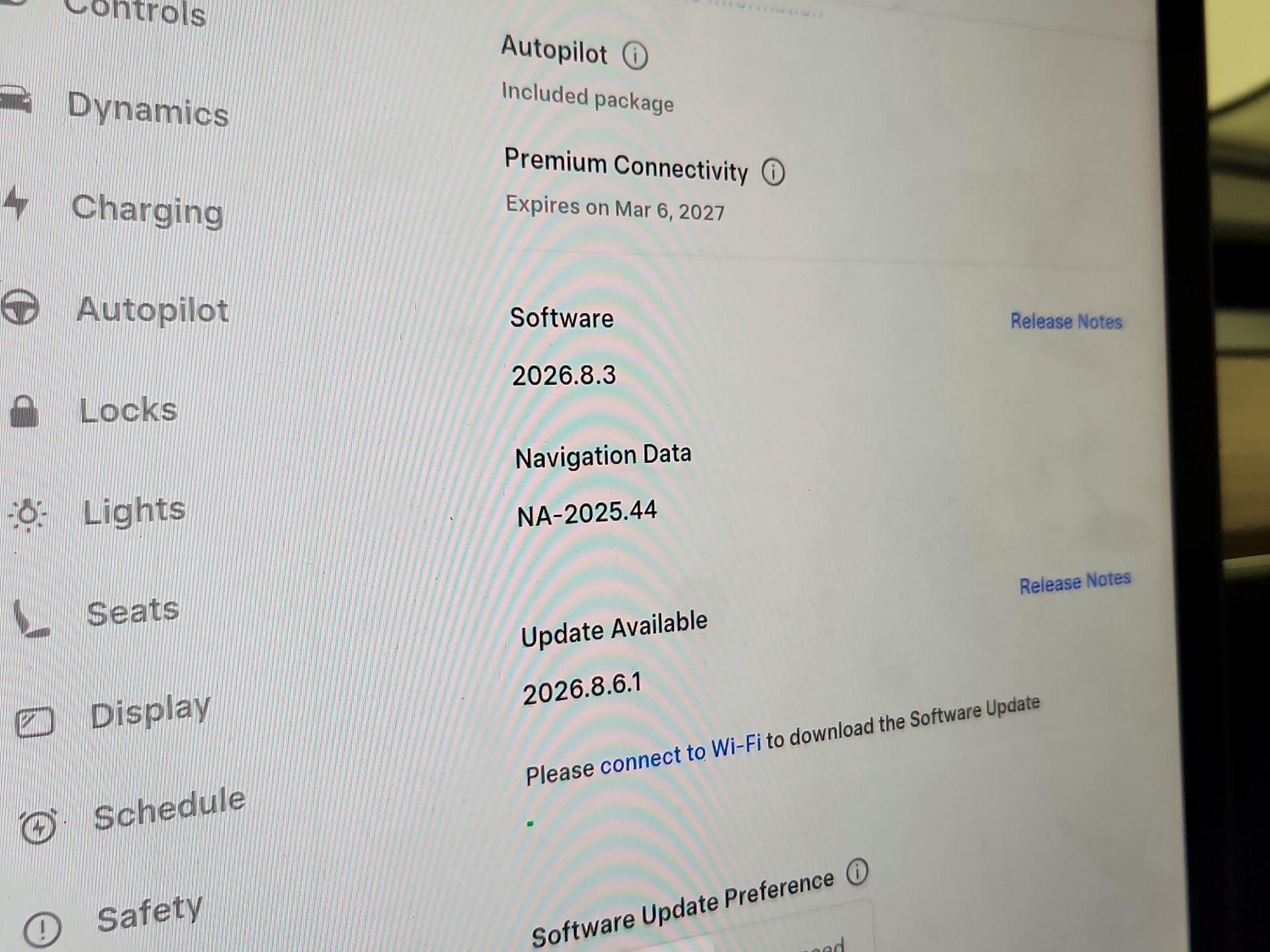 Thumbnail: 2023 Tesla Model 3 - 13