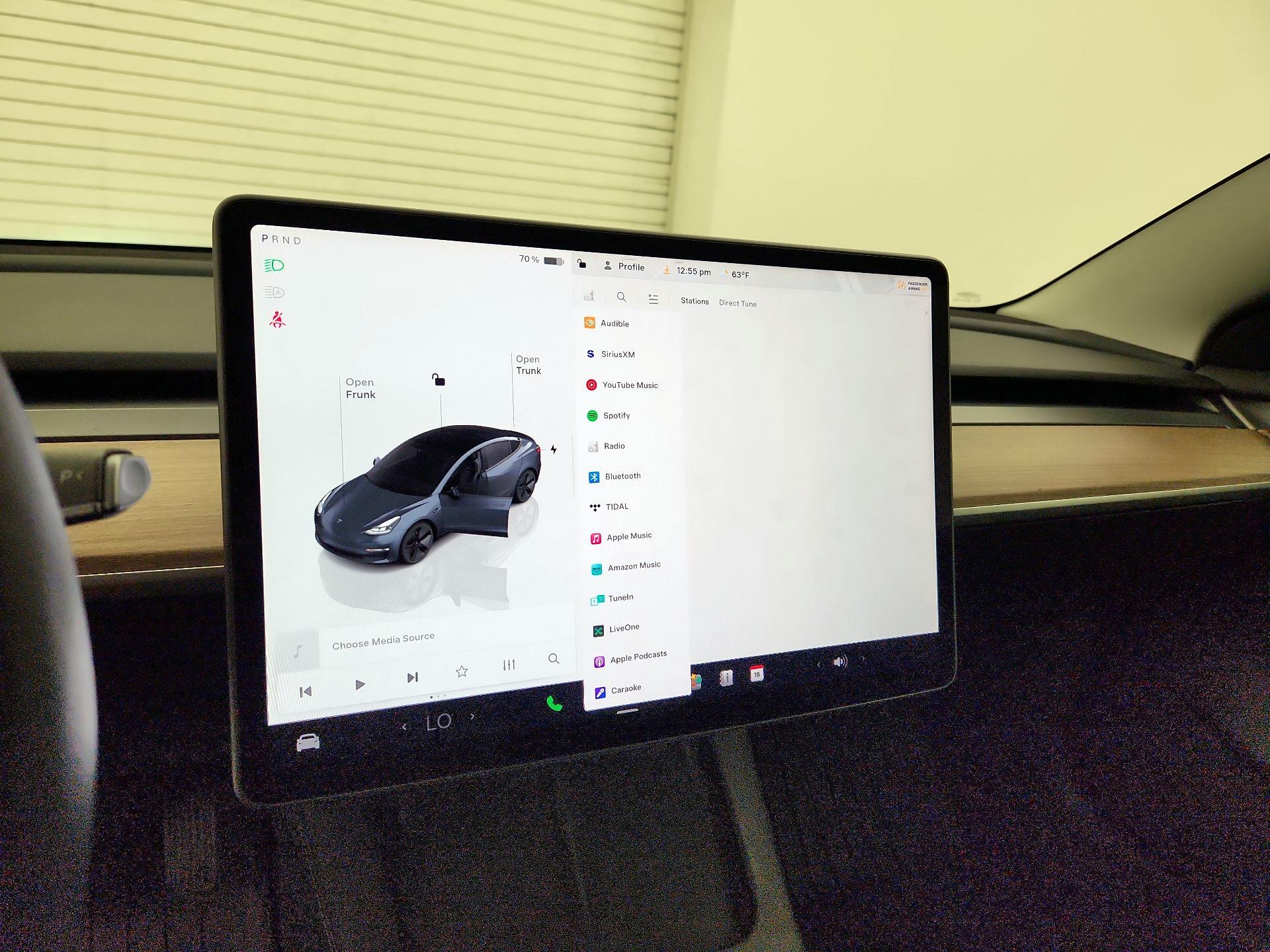 Thumbnail: 2023 Tesla Model 3 - 15