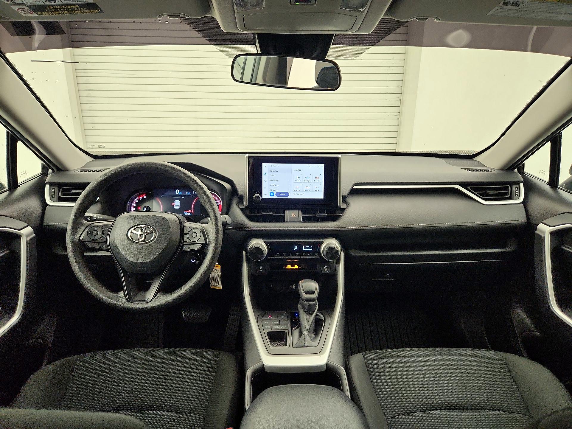 Thumbnail: 2023 Toyota RAV4 - 9
