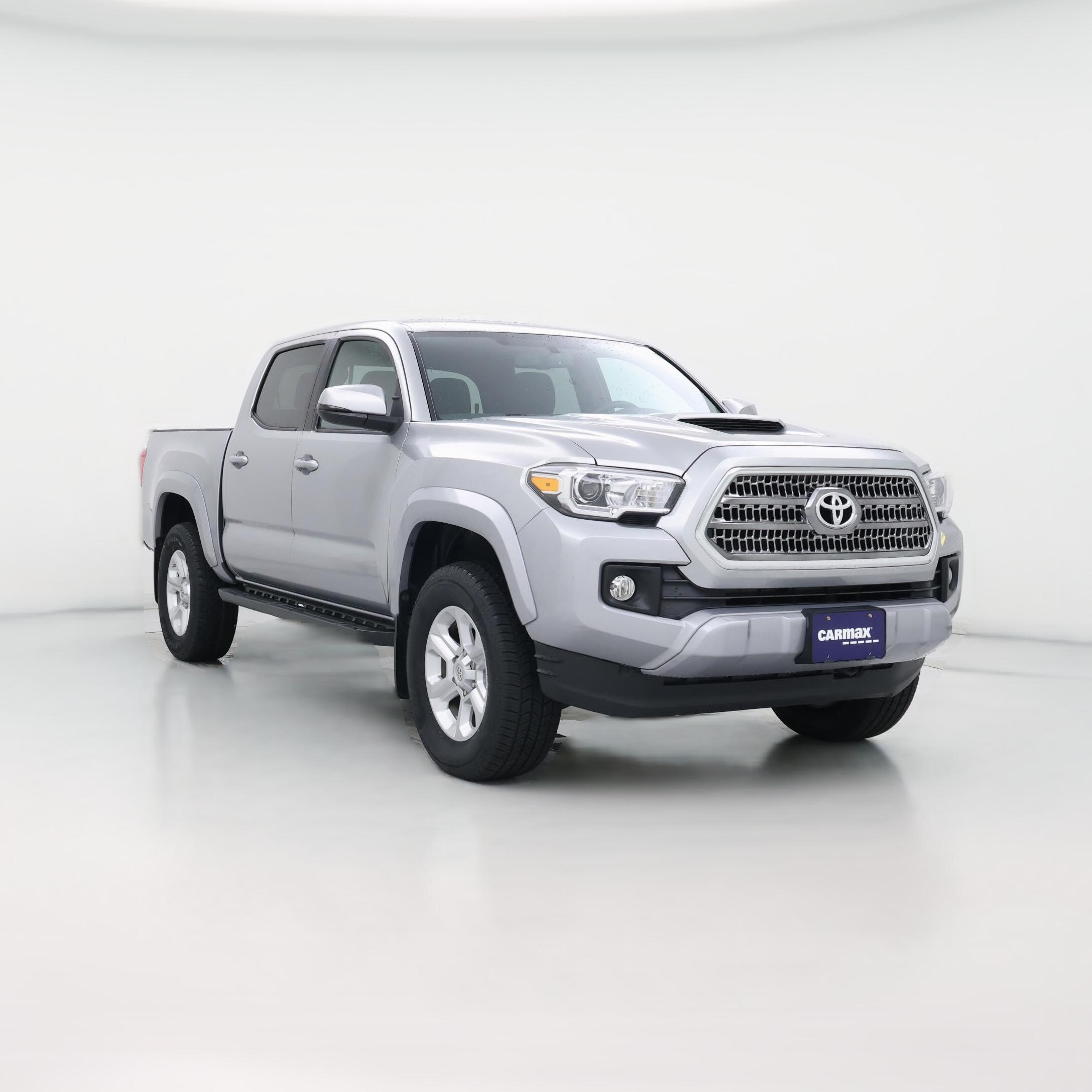 Thumbnail: 2017 Toyota Tacoma - 1