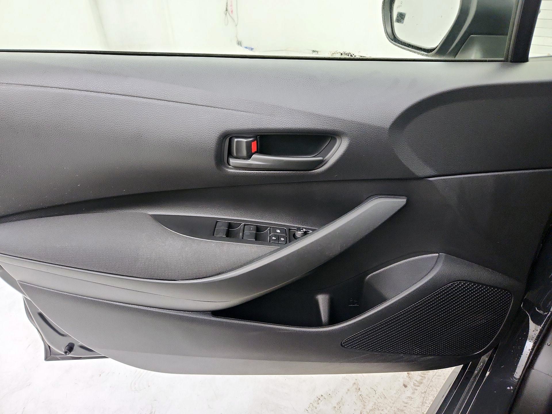 Thumbnail: 2024 Toyota Corolla - 12