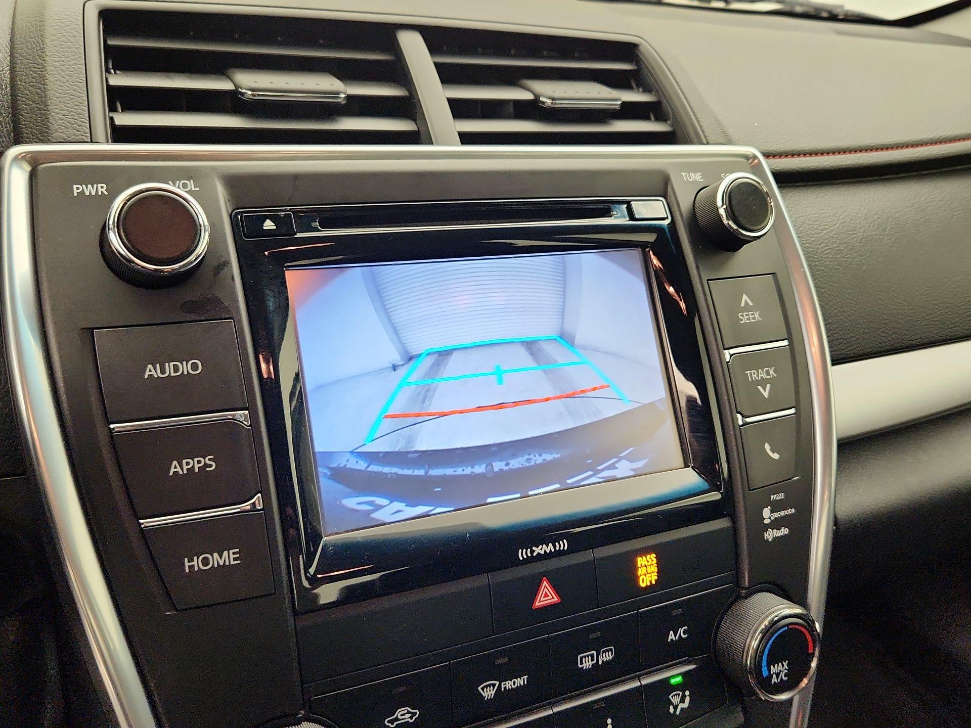 Thumbnail: 2017 Toyota Camry - 14