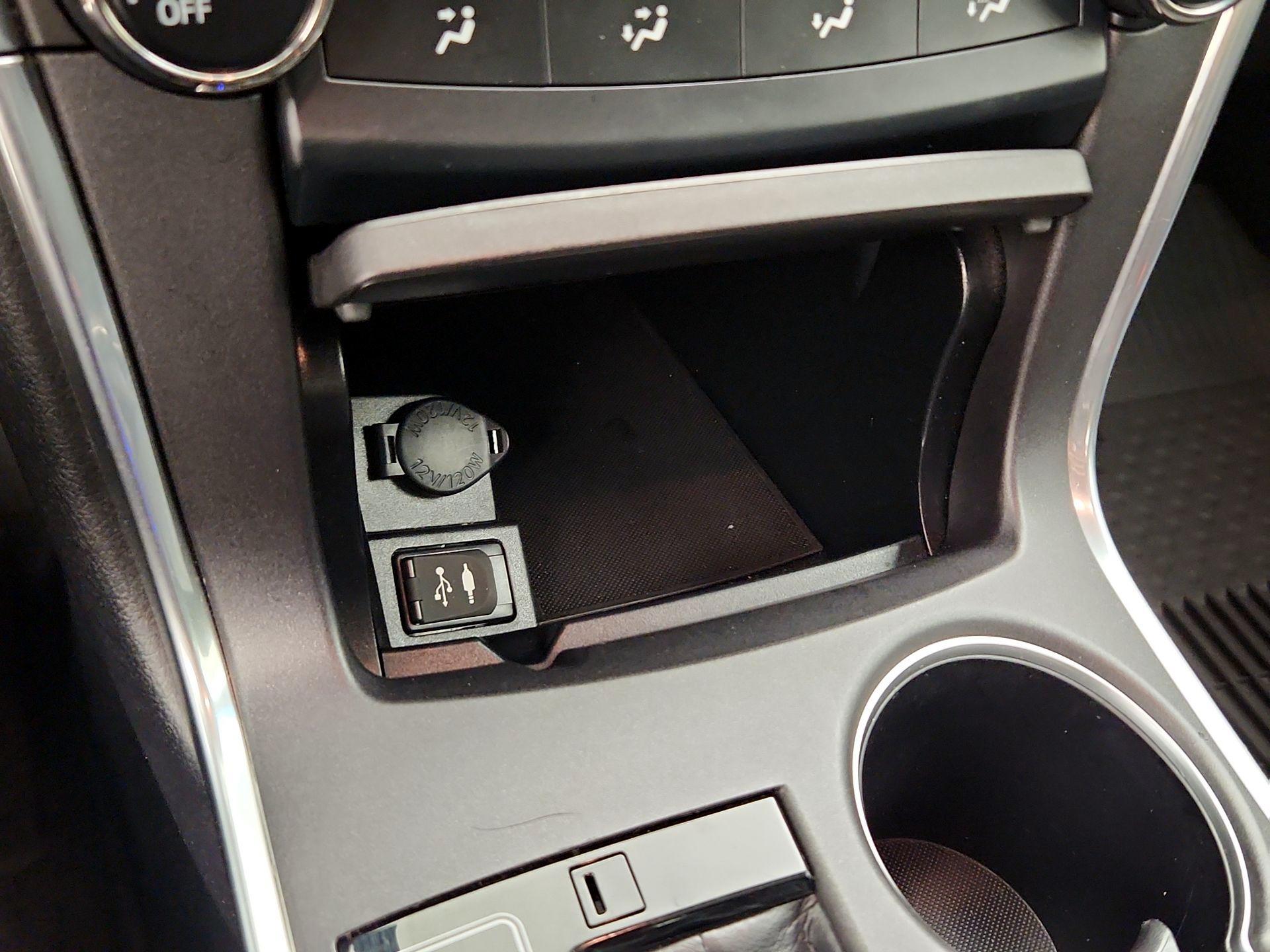 Thumbnail: 2017 Toyota Camry - 18