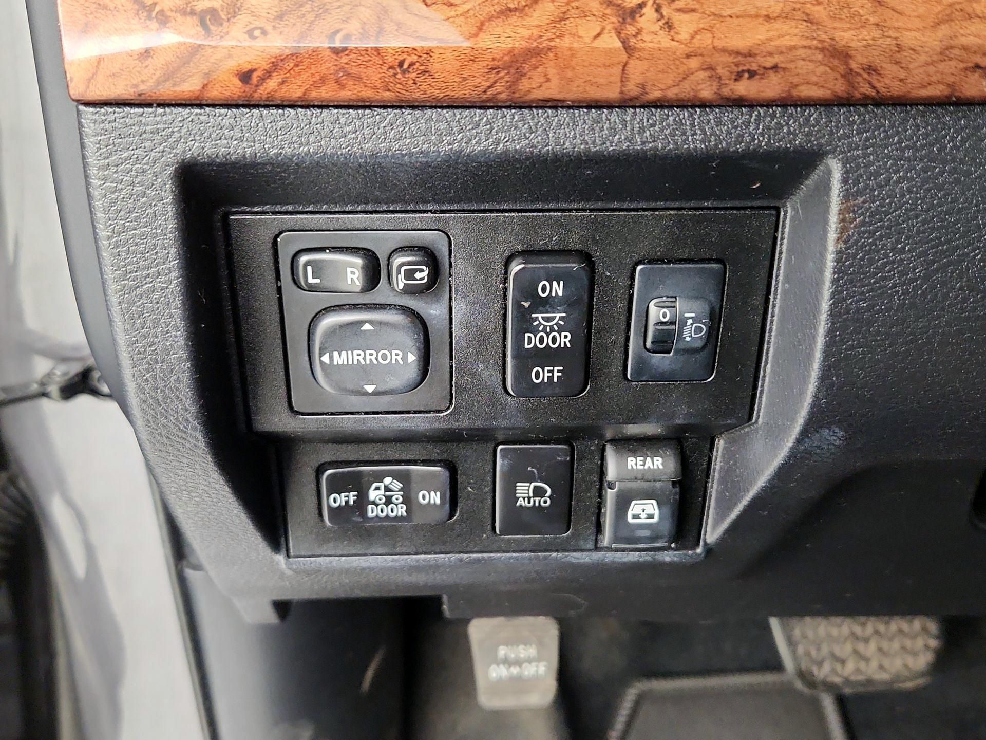 Thumbnail: 2018 Toyota Tundra - 13