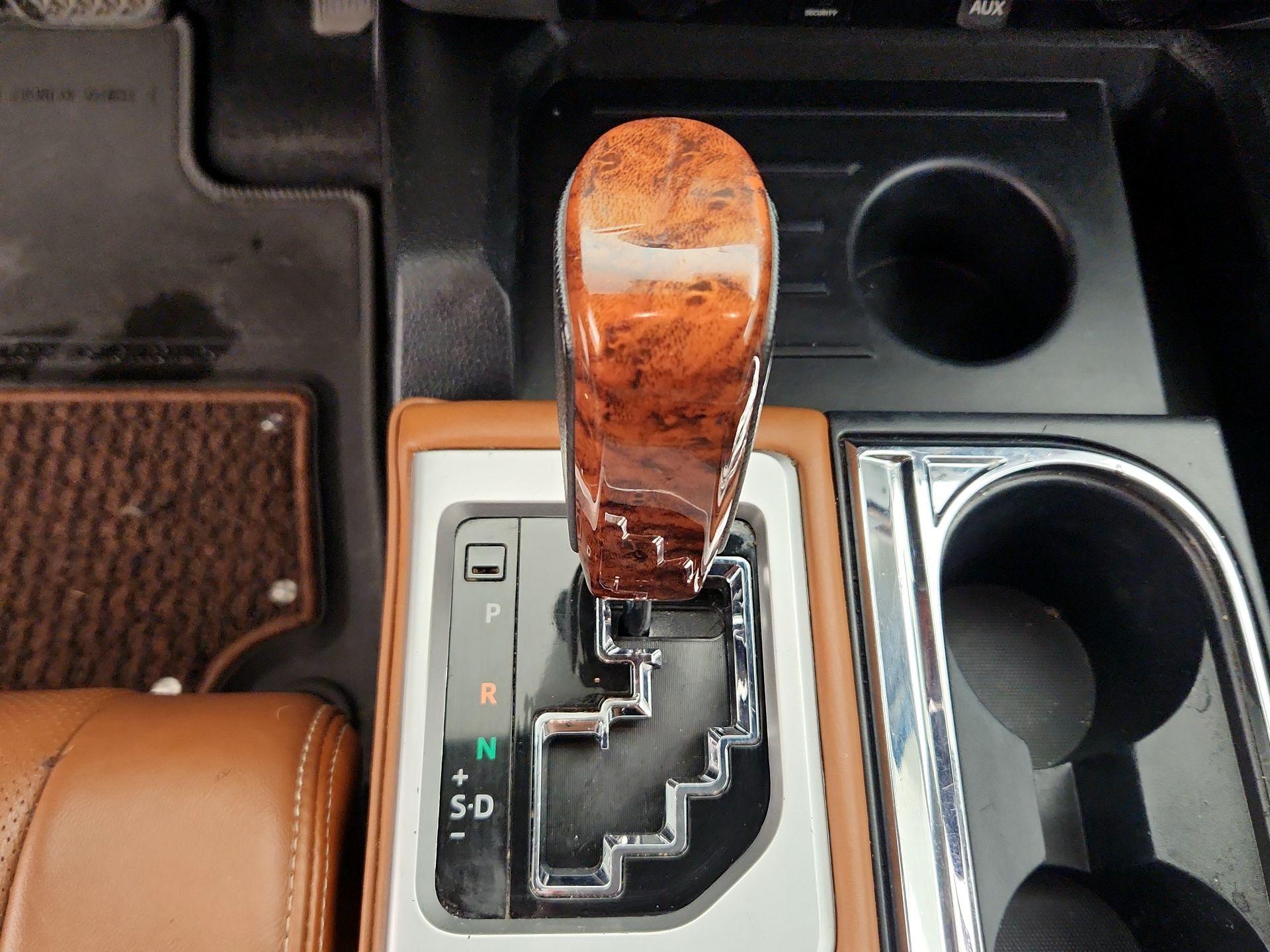 Thumbnail: 2018 Toyota Tundra - 17