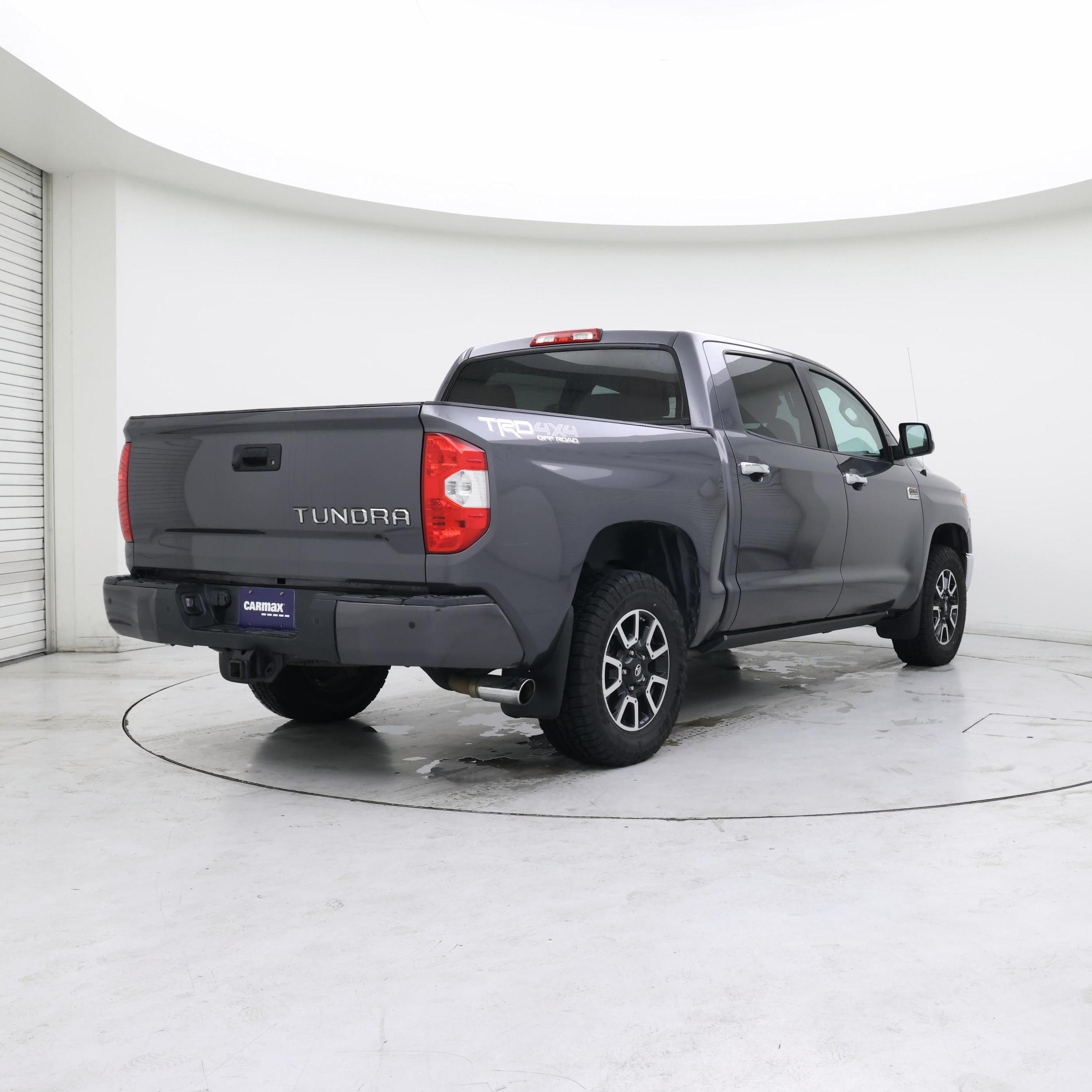Thumbnail: 2018 Toyota Tundra - 8