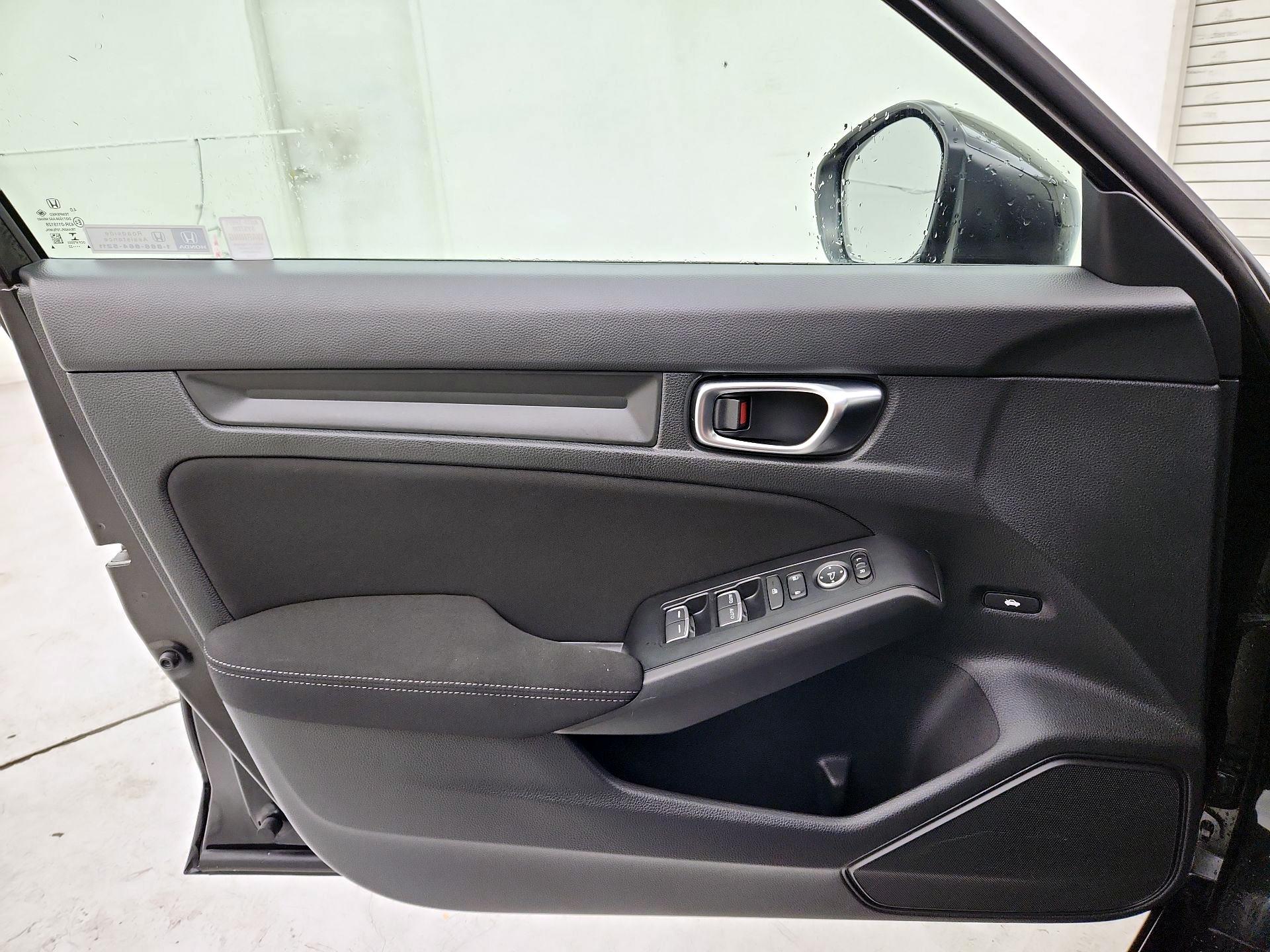 Thumbnail: 2022 Honda Civic - 12