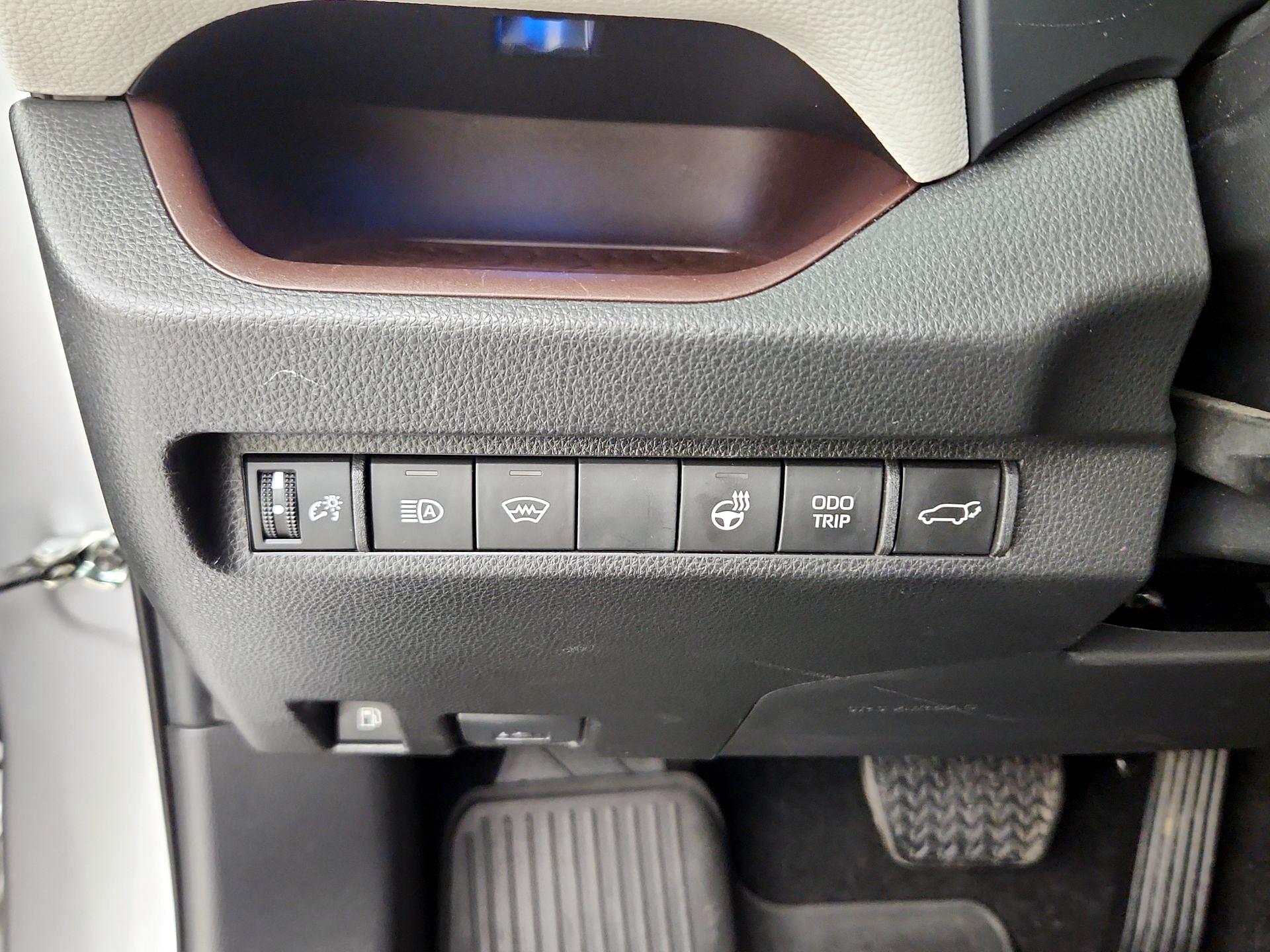 Thumbnail: 2024 Toyota RAV4 - 13