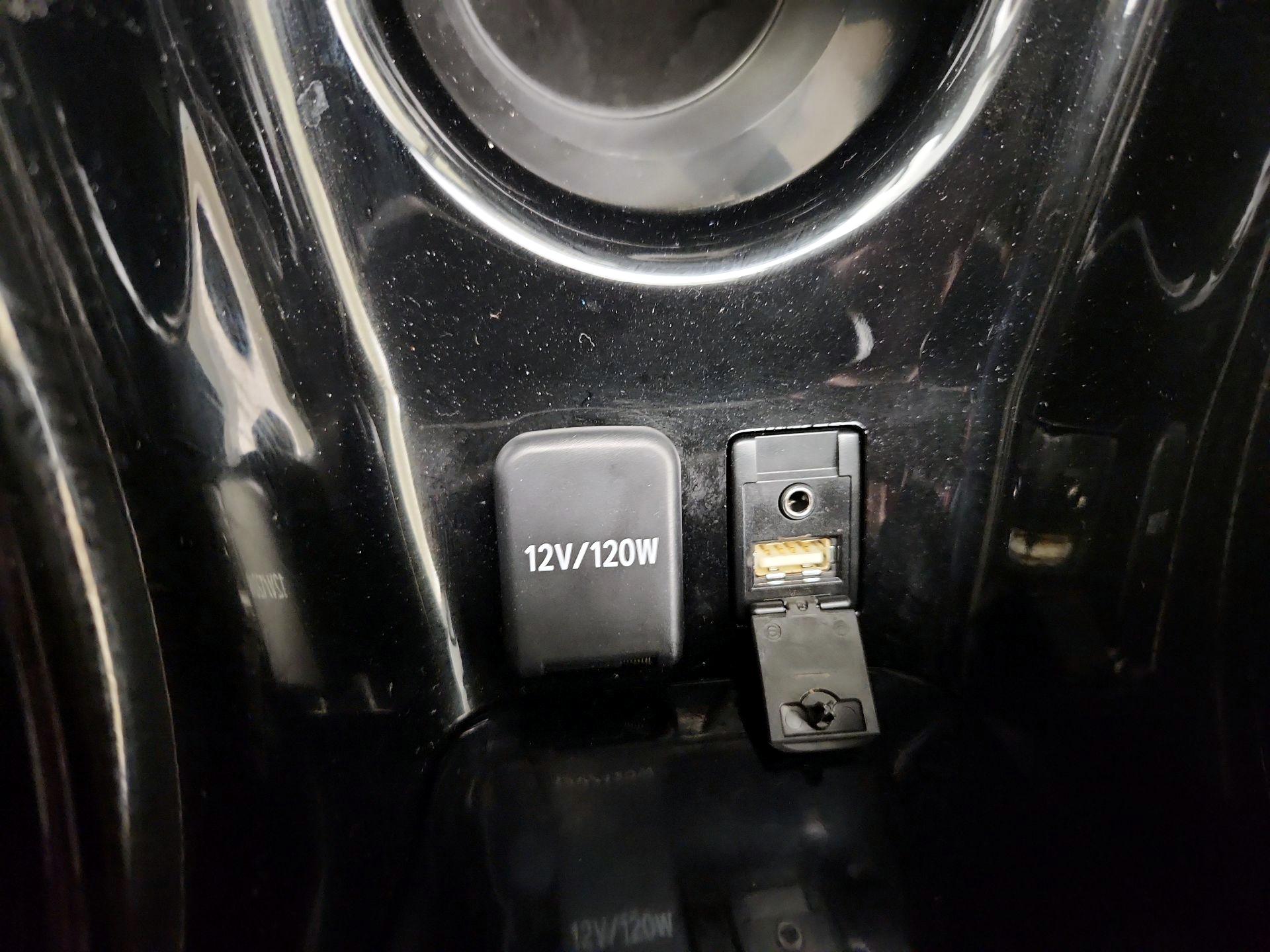 Thumbnail: 2017 Toyota Prius Prime - 19