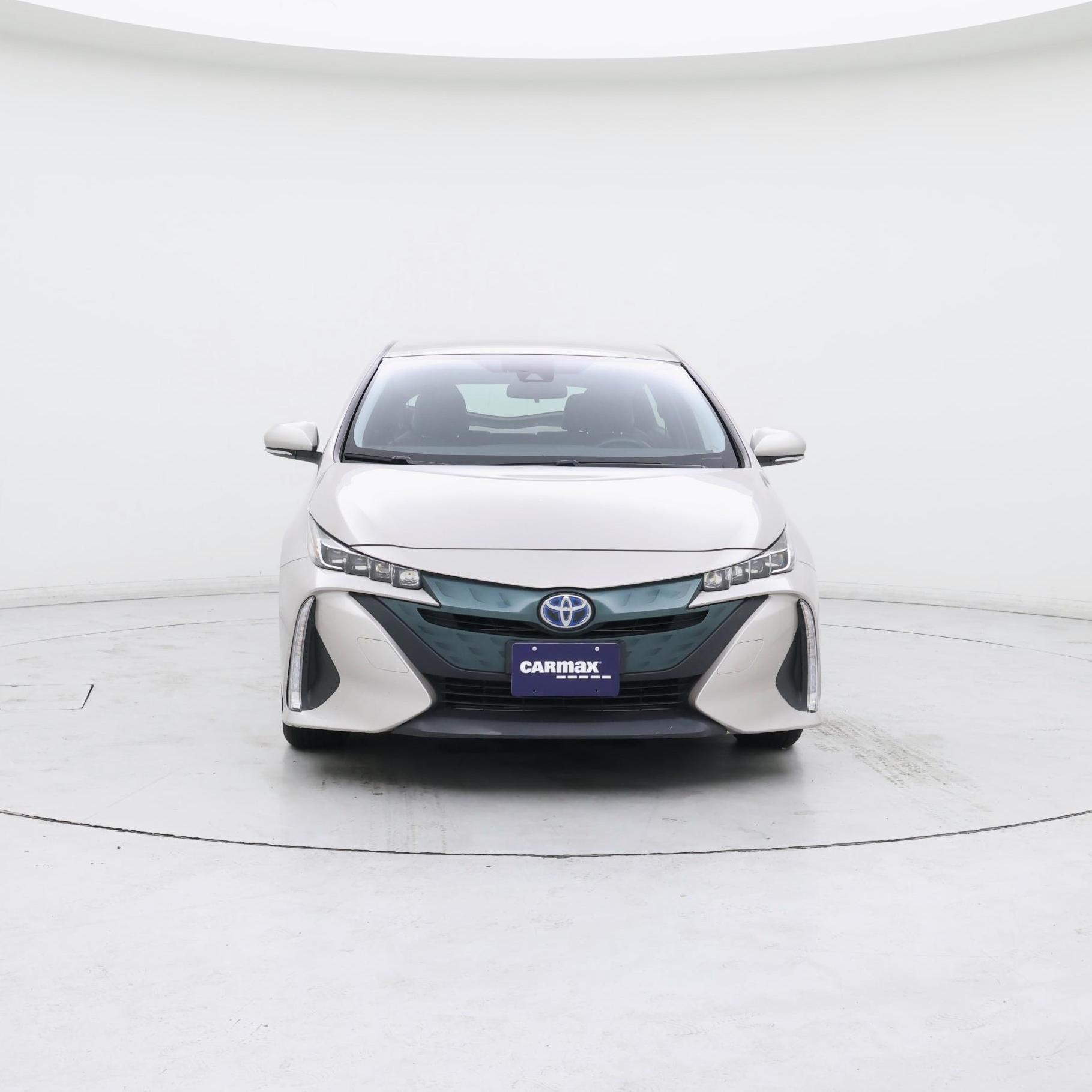 Thumbnail: 2017 Toyota Prius Prime - 5