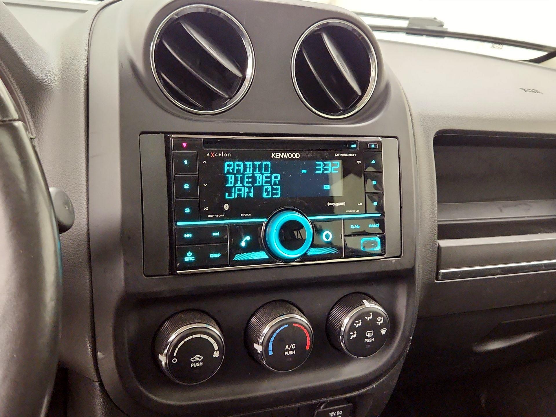 Thumbnail: 2015 Jeep Patriot - 13